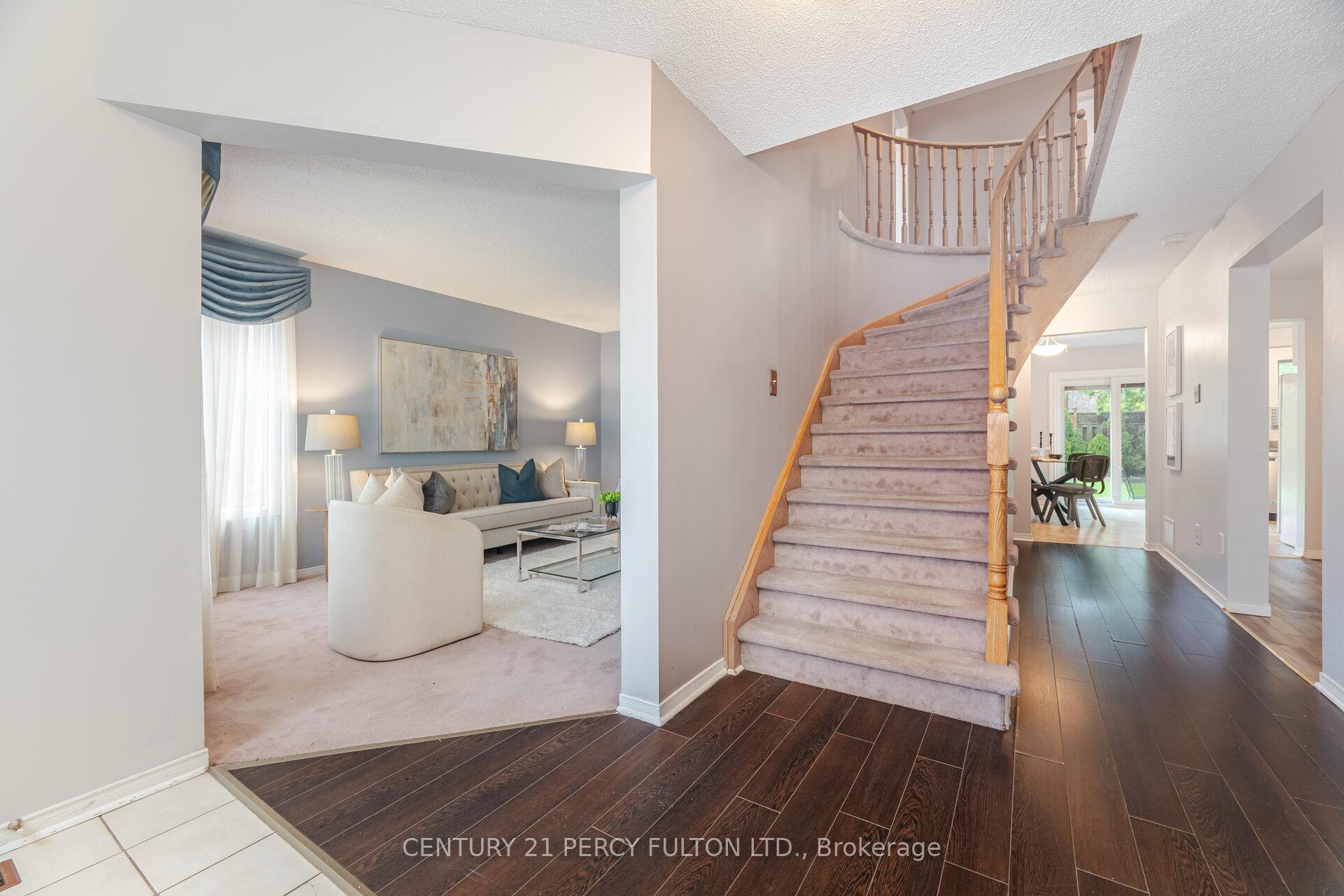 Photo 2 of 42 Bennett Avenue, Ajax, Central — HOMEH