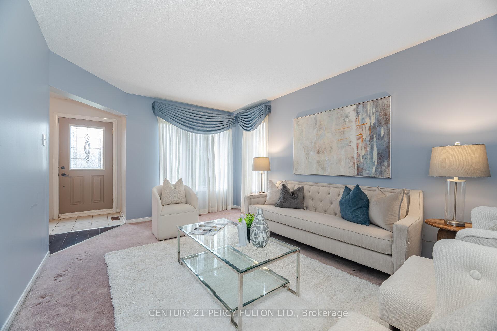 Photo 15 of 42 Bennett Avenue, Ajax, Central — HOMEH