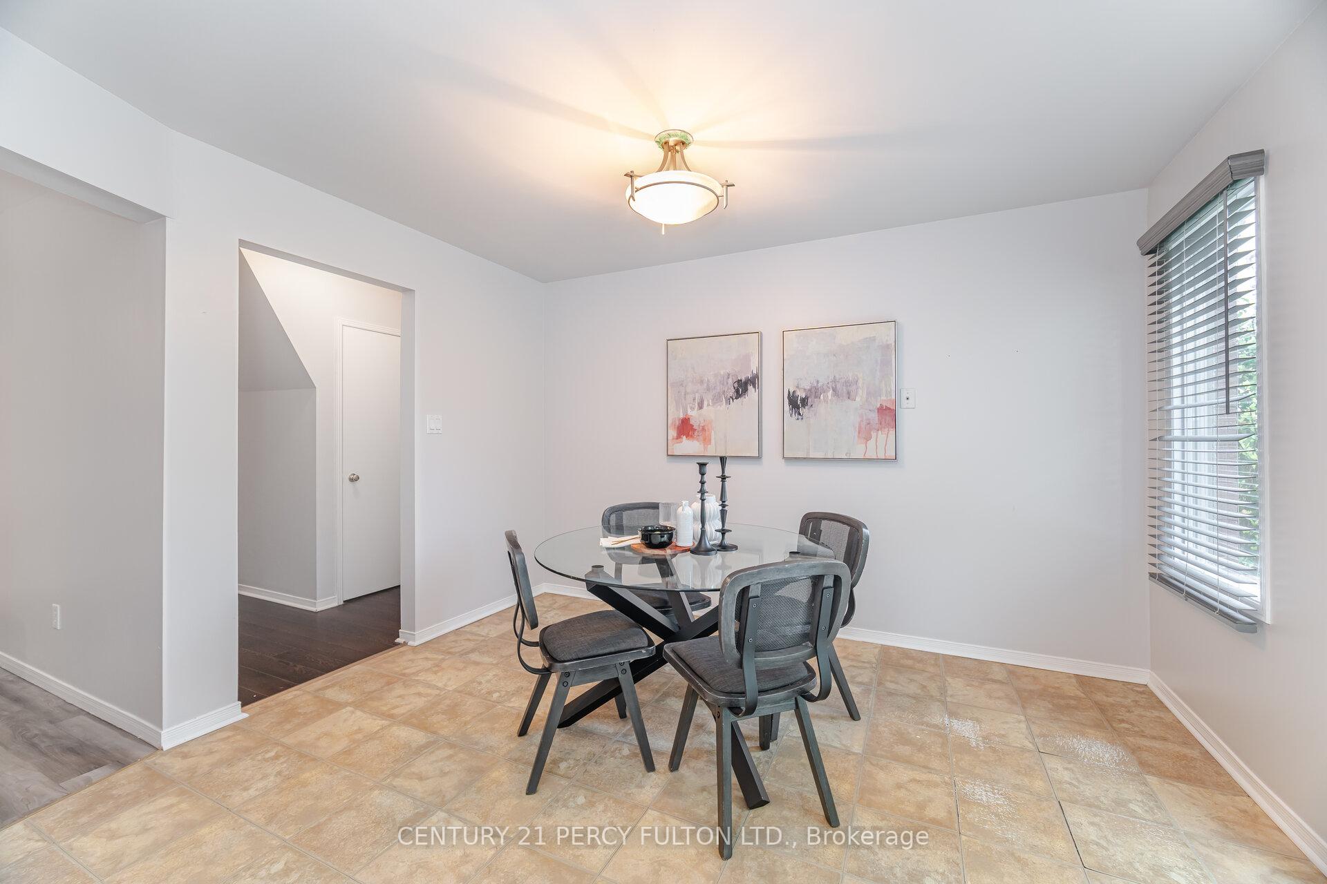Photo 6 of 42 Bennett Avenue, Ajax, Central — HOMEH