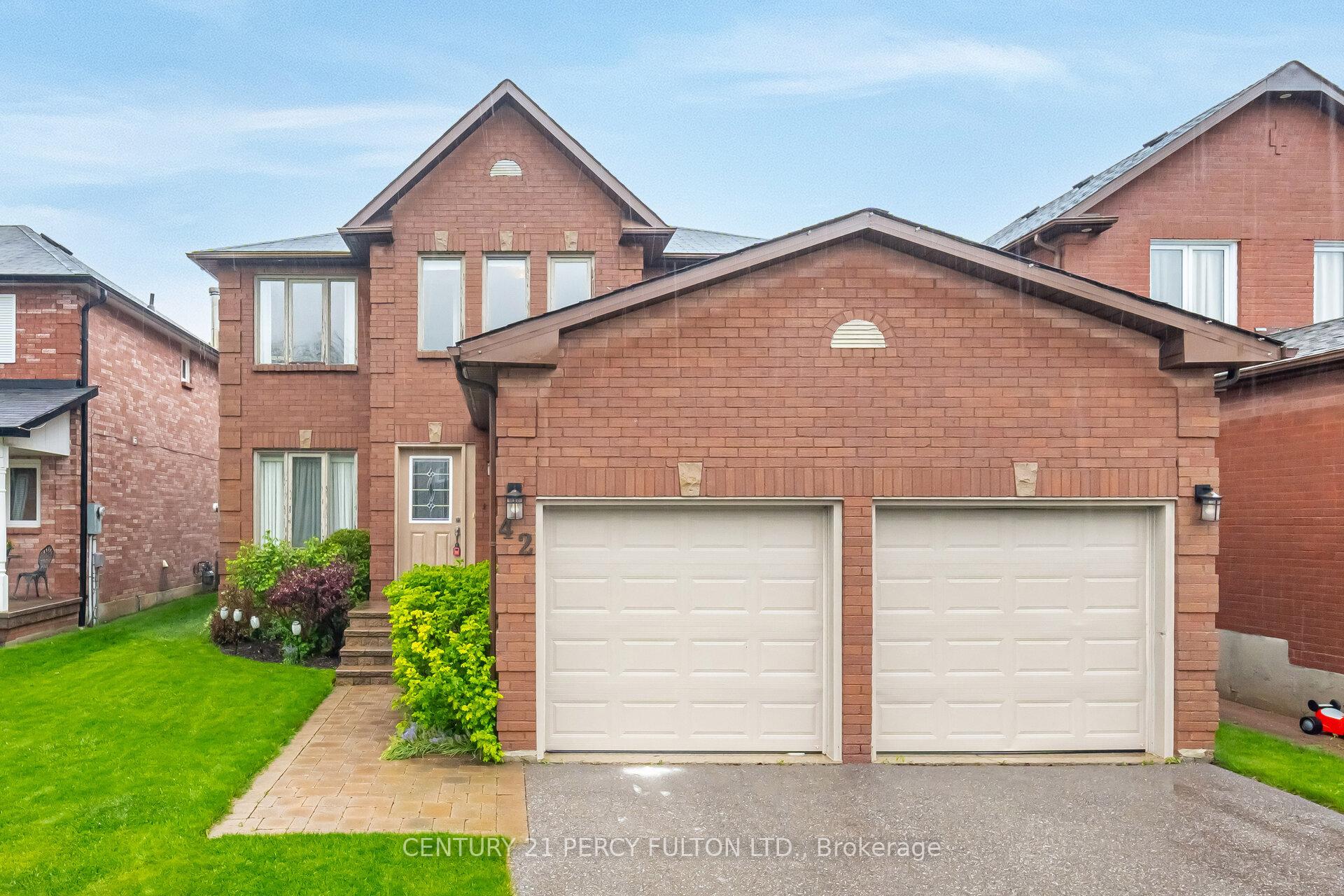 Photo 40 of 42 Bennett Avenue, Ajax, Central — HOMEH