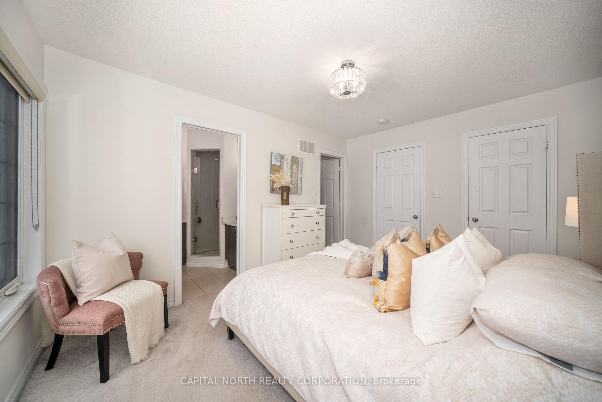 Photo 22 of 128 Sunset Terrace, Vaughan, Vellore Village — HOMEH