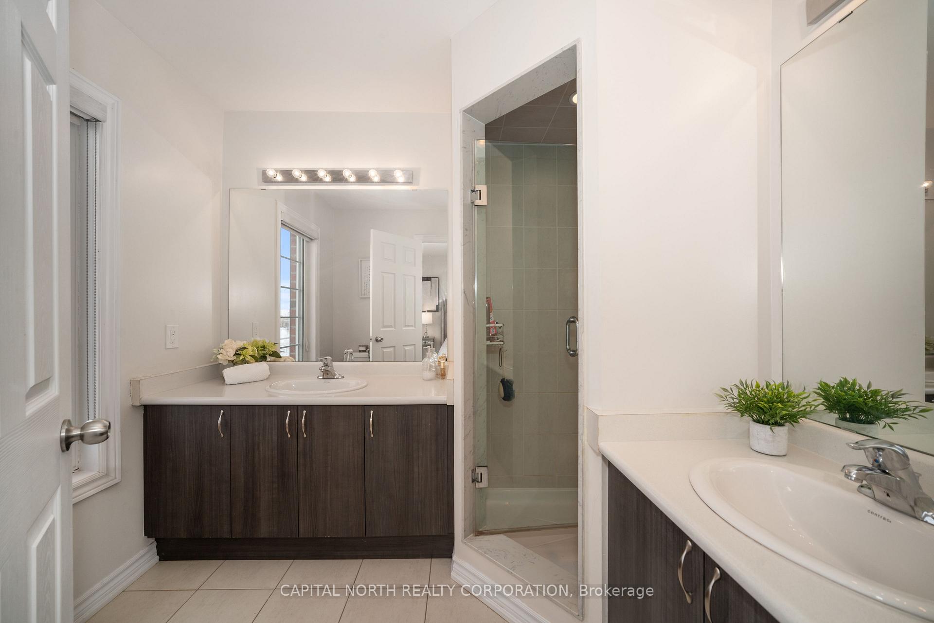 Photo 21 of 128 Sunset Terrace, Vaughan, Vellore Village — HOMEH