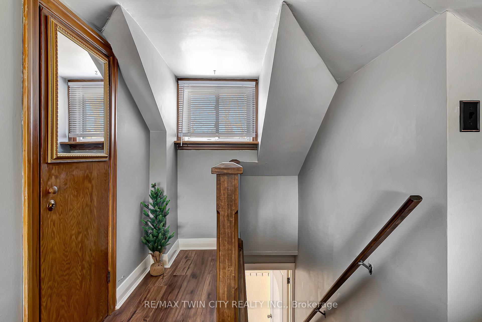 Photo 37 of 34 Augusta Street, Cambridge — HOMEH