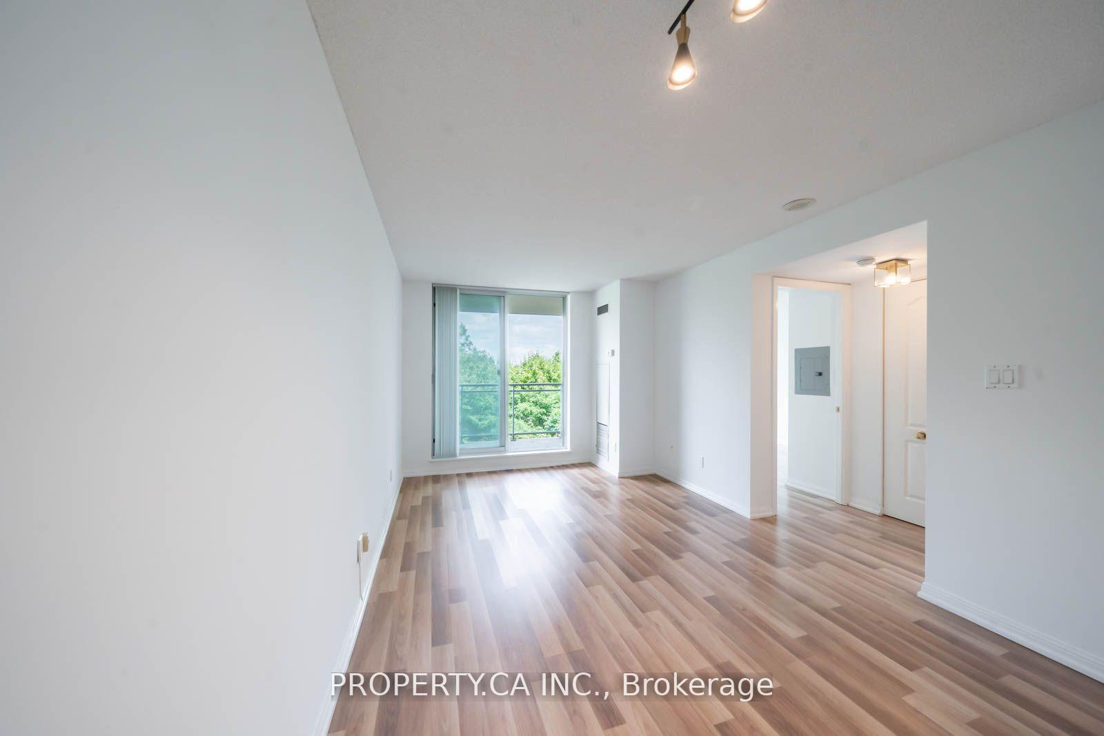 Photo 6 of Unit 603, 398 Eglinton Avenue E, Toronto, Mount Pleasant East — HOMEH