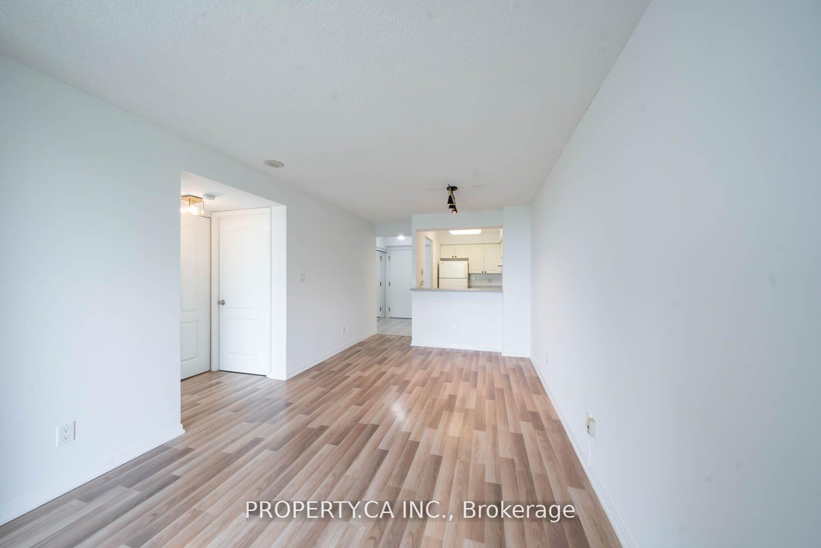 Photo 4 of Unit 603, 398 Eglinton Avenue E, Toronto, Mount Pleasant East — HOMEH