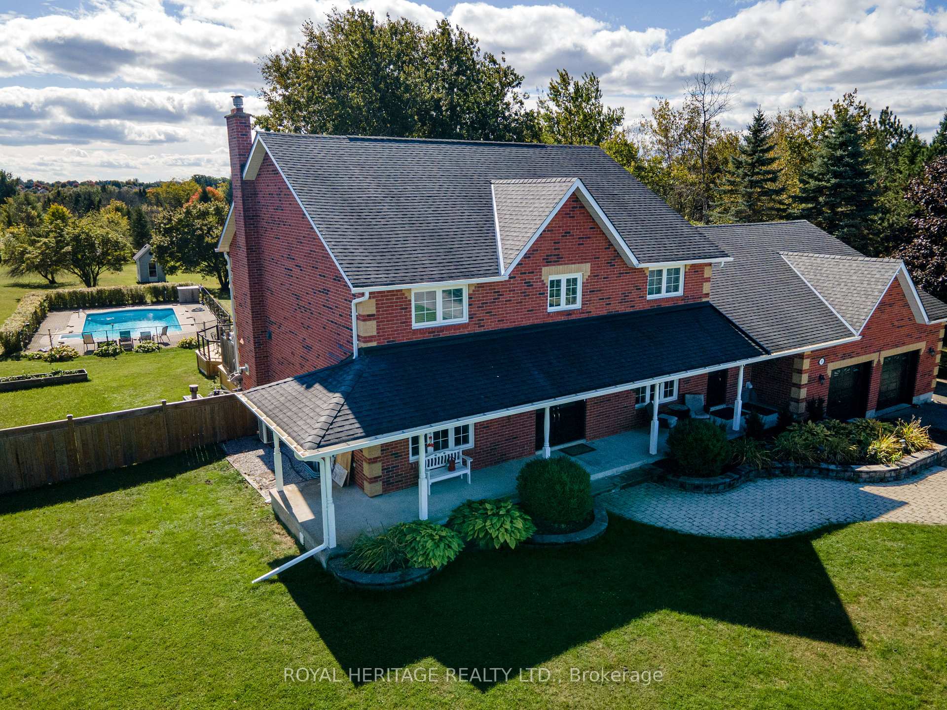 Photo 1 of 16 Stone Sound, Scugog, Port Perry — HOMEH