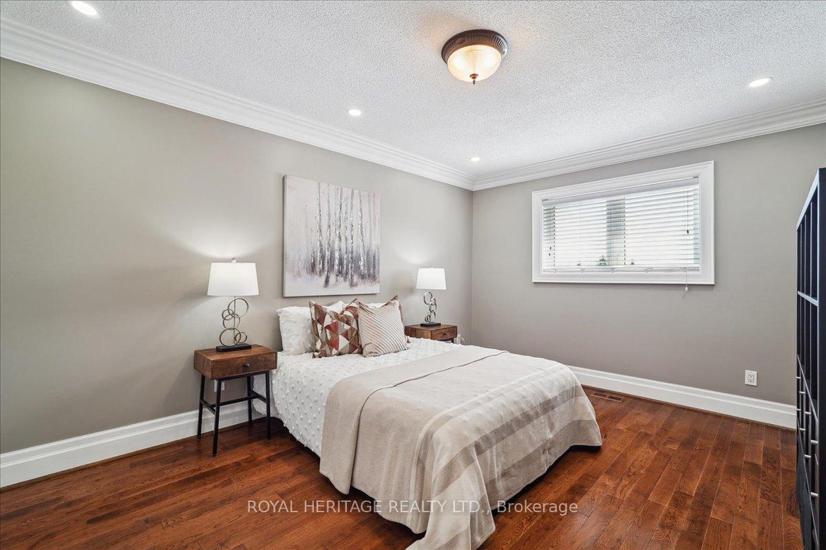 Photo 31 of 16 Stone Sound, Scugog, Port Perry — HOMEH