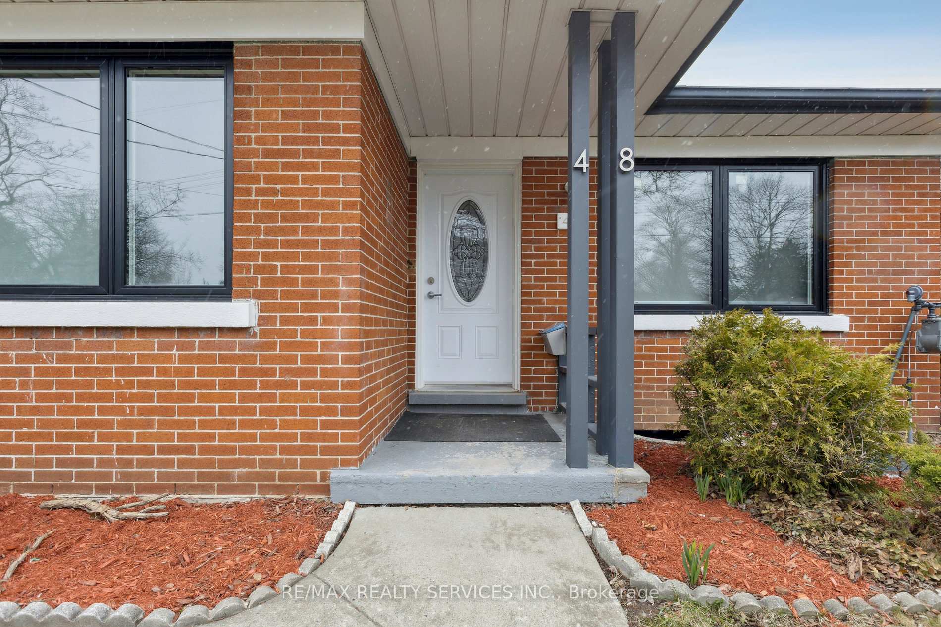Photo 6 of 48 Chelsea Road, Kitchener — HOMEH