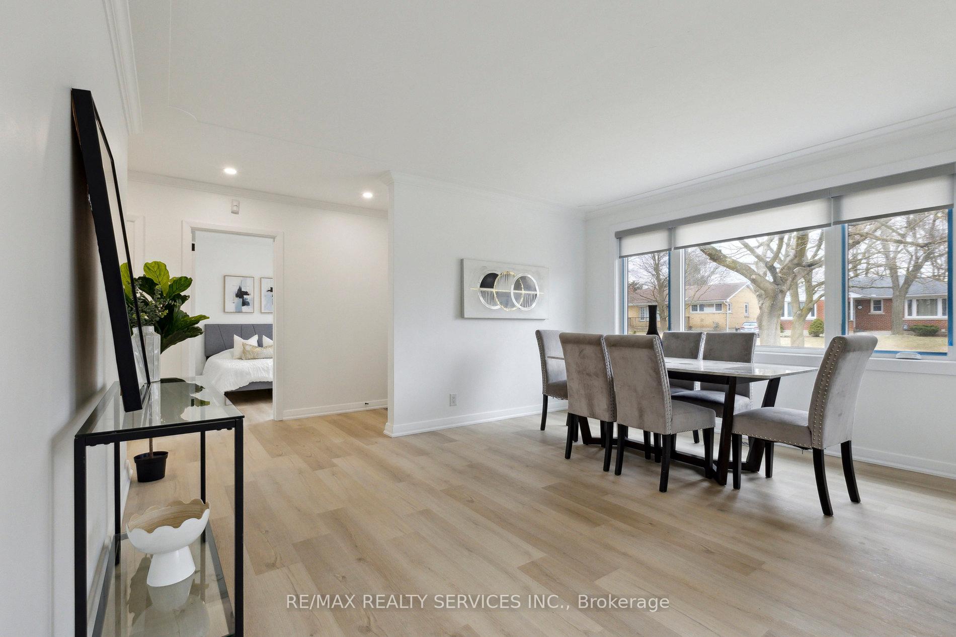 Photo 15 of 48 Chelsea Road, Kitchener — HOMEH