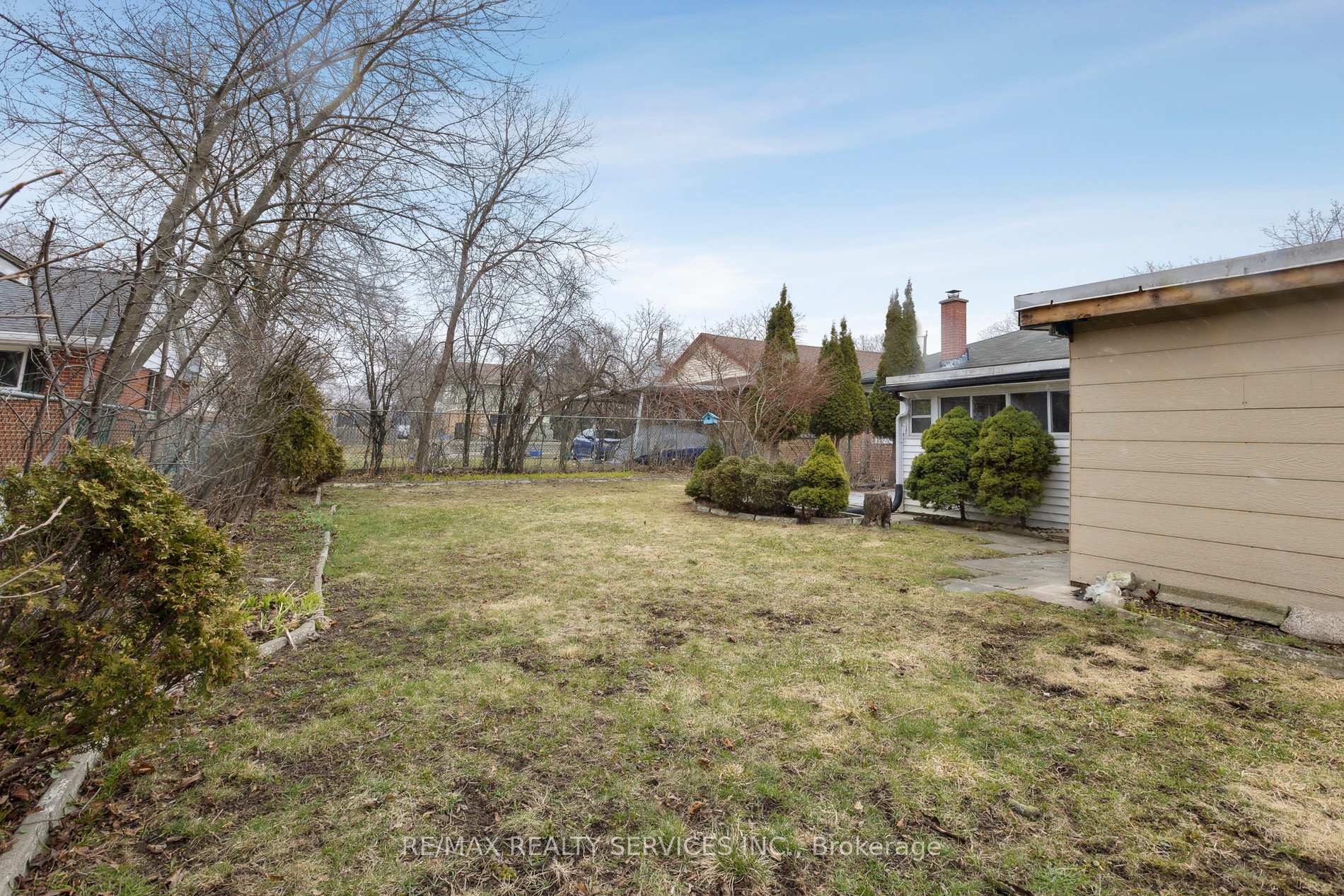Photo 46 of 48 Chelsea Road, Kitchener — HOMEH