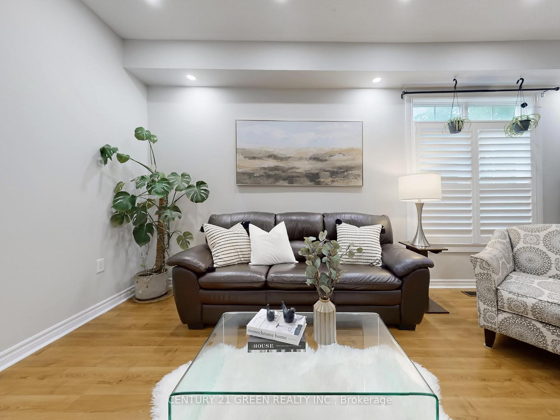 Photo 21 of 25 Wicker Park Way, Whitby, Pringle Creek — HOMEH