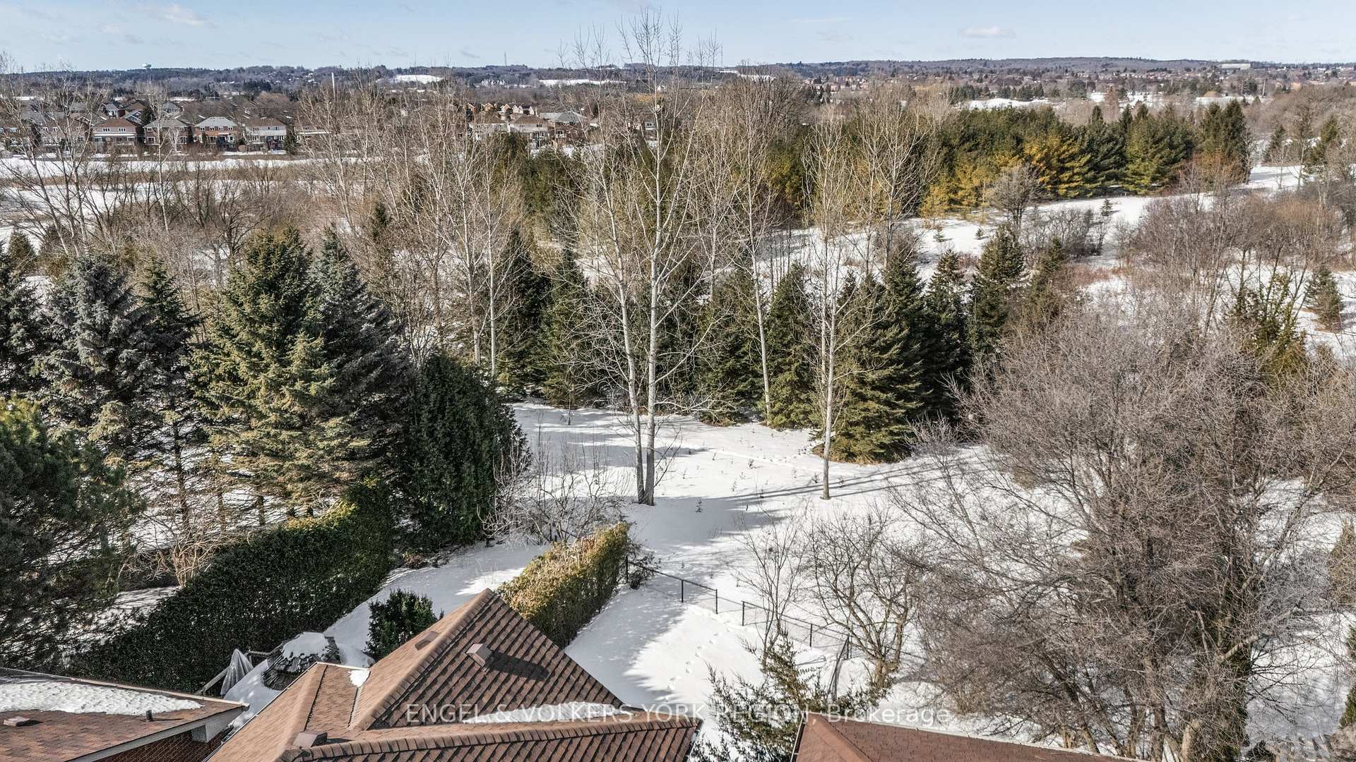 Photo 46 of 46 Ballymore Drive, Aurora, Bayview Wellington — HOMEH