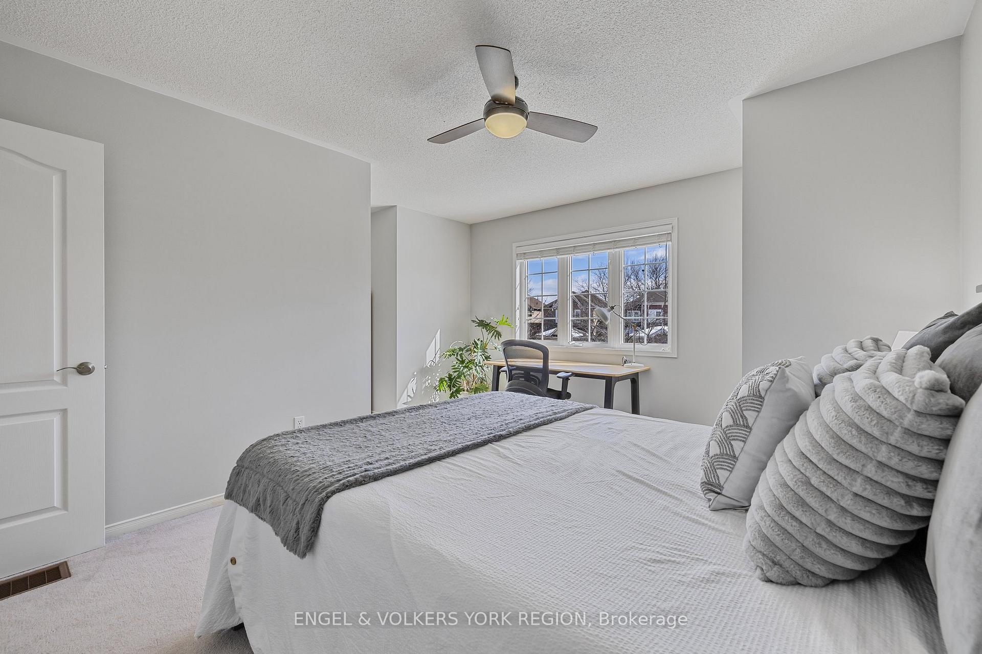 Photo 37 of 46 Ballymore Drive, Aurora, Bayview Wellington — HOMEH