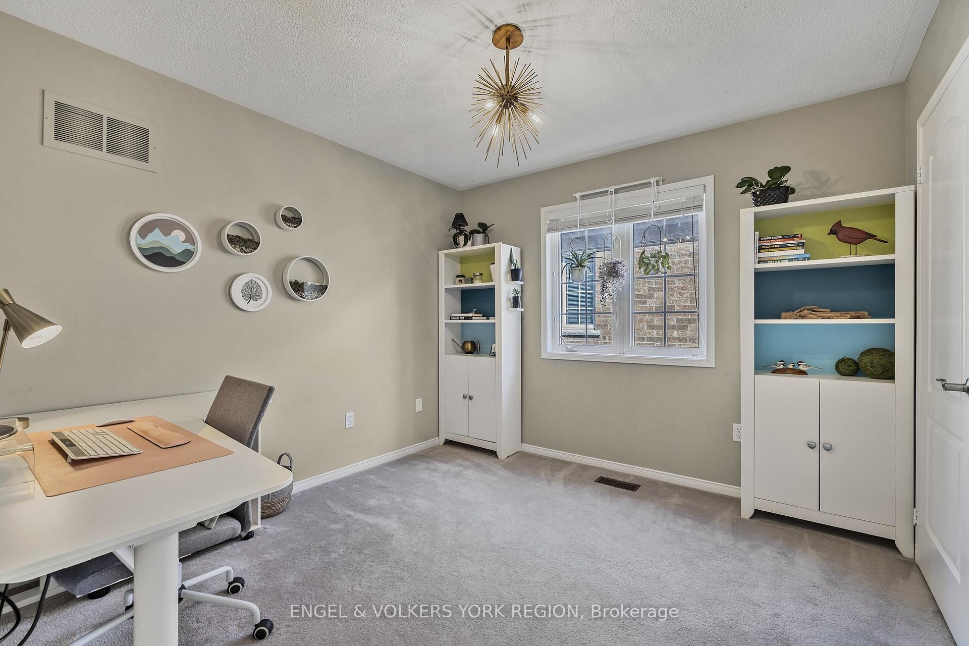 Photo 31 of 46 Ballymore Drive, Aurora, Bayview Wellington — HOMEH