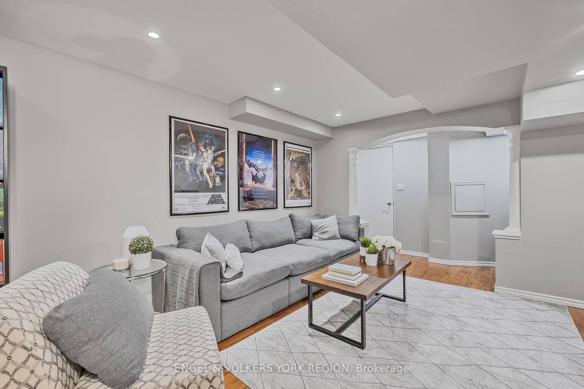 Photo 35 of 46 Ballymore Drive, Aurora, Bayview Wellington — HOMEH