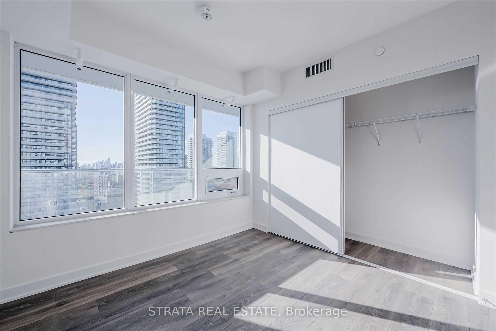 Photo 14 of Unit 2310, 195 Redpath Avenue, Toronto, Mount Pleasant West — HOMEH