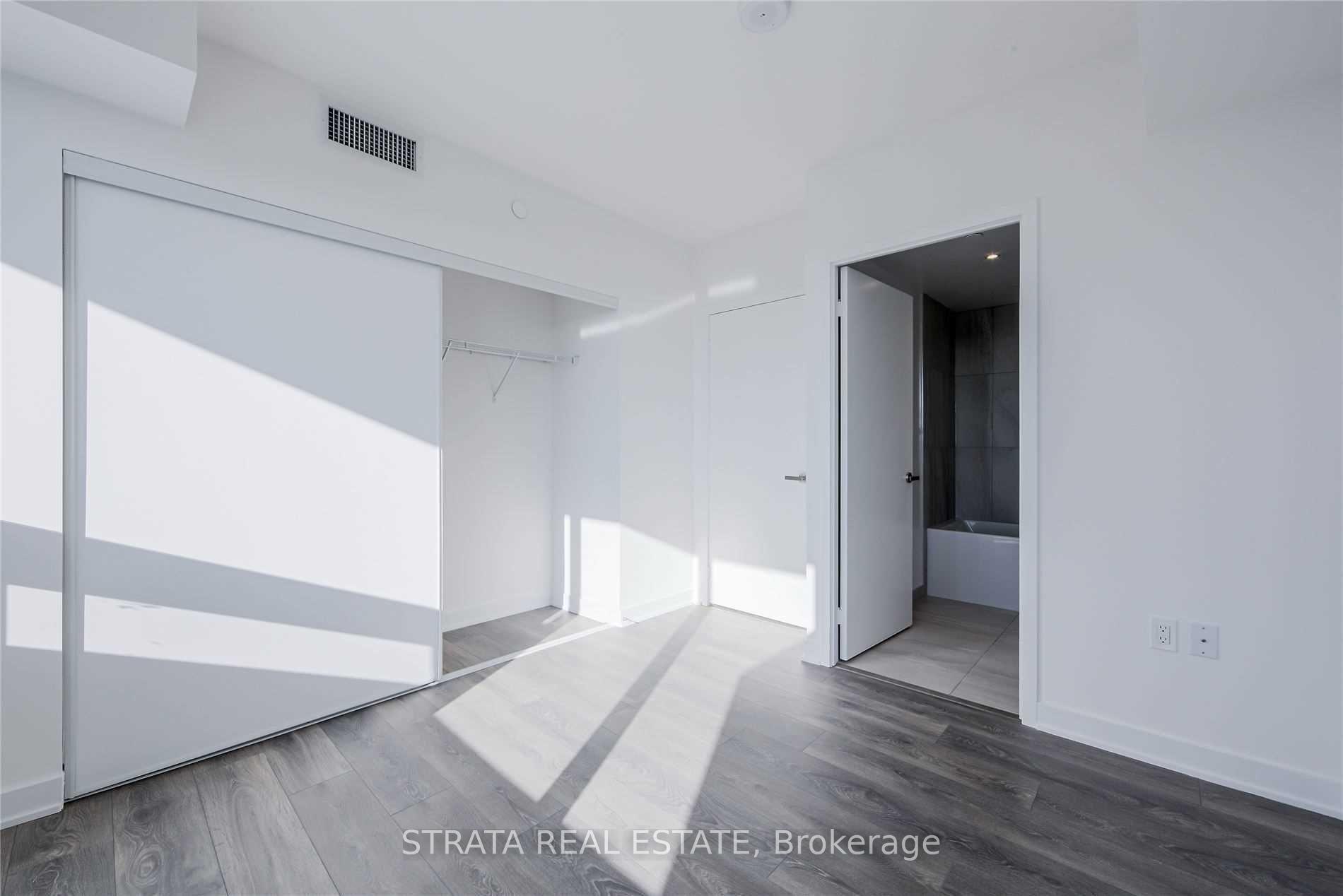 Photo 5 of Unit 2310, 195 Redpath Avenue, Toronto, Mount Pleasant West — HOMEH