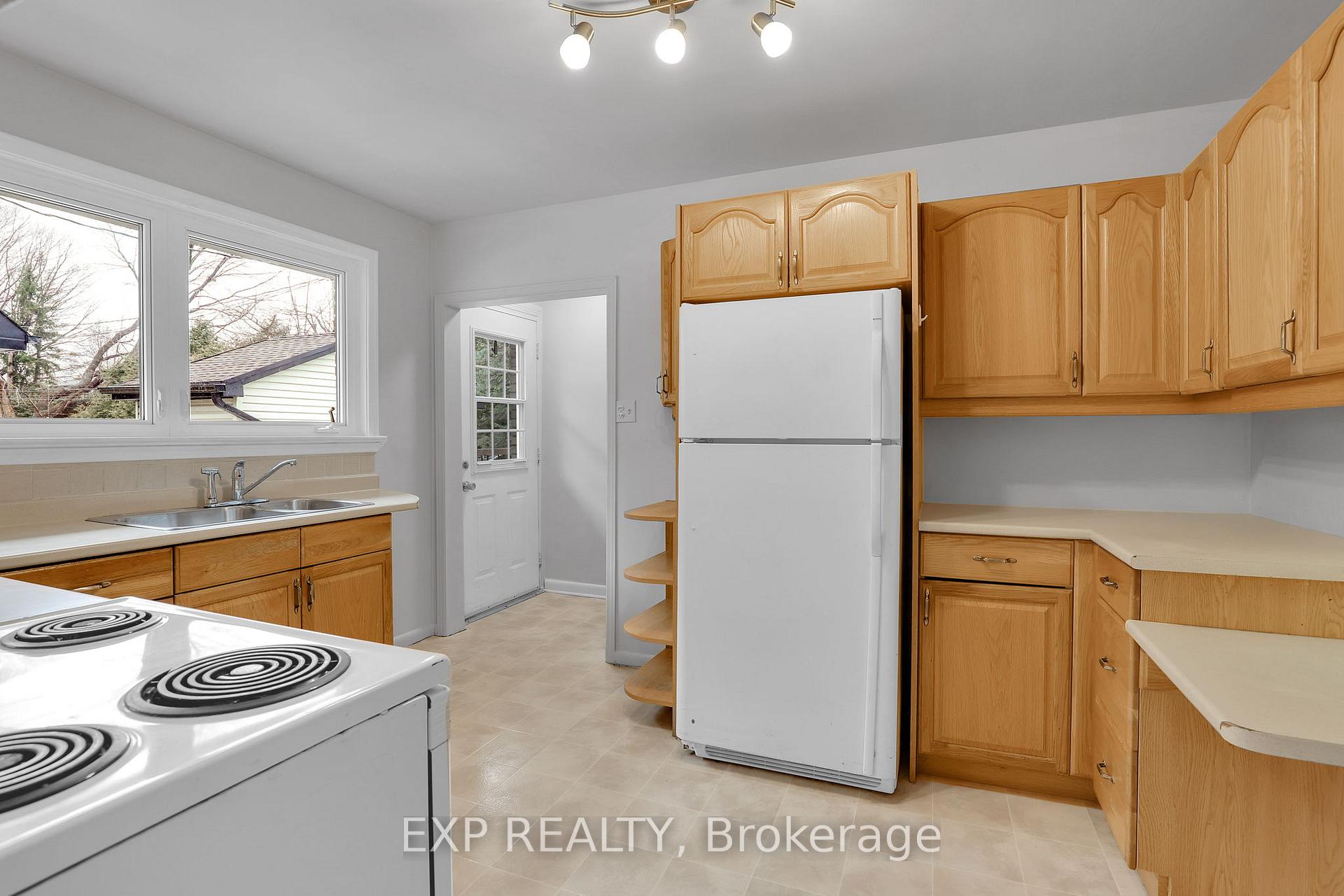Photo 12 of 1190 Checkers Road, Ottawa, Bel Air Park — HOMEH