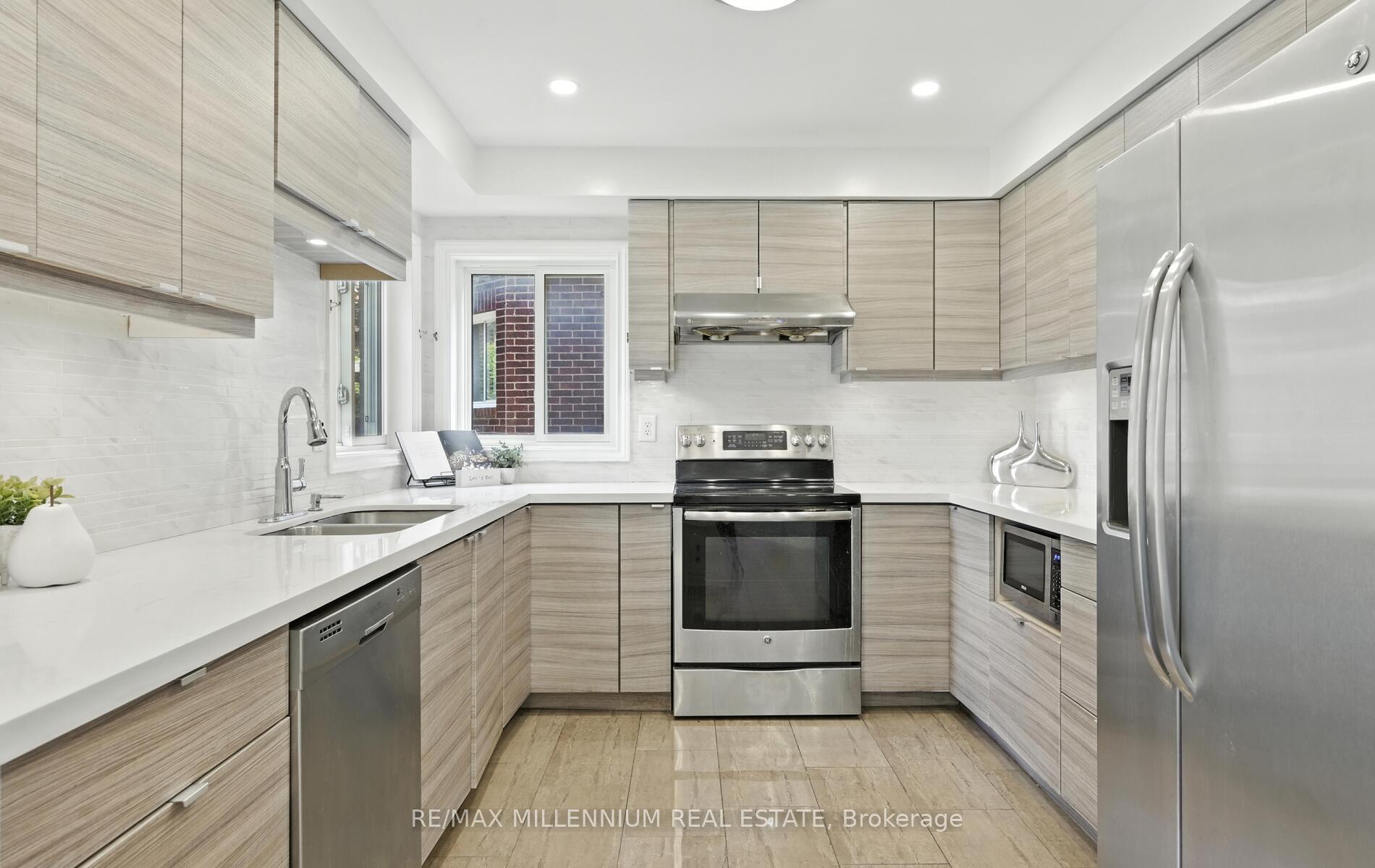 Photo 4 of 70 Strickland Drive, Ajax, Central West — HOMEH