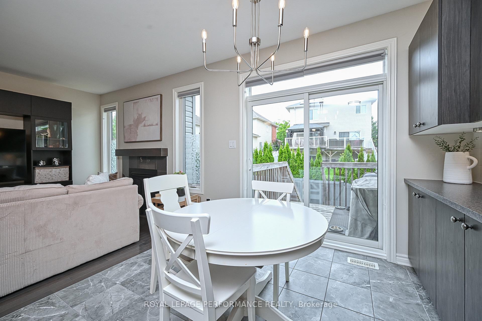 Photo 12 of 129 Hickstead Way, Ottawa, Stittsville (South) — HOMEH