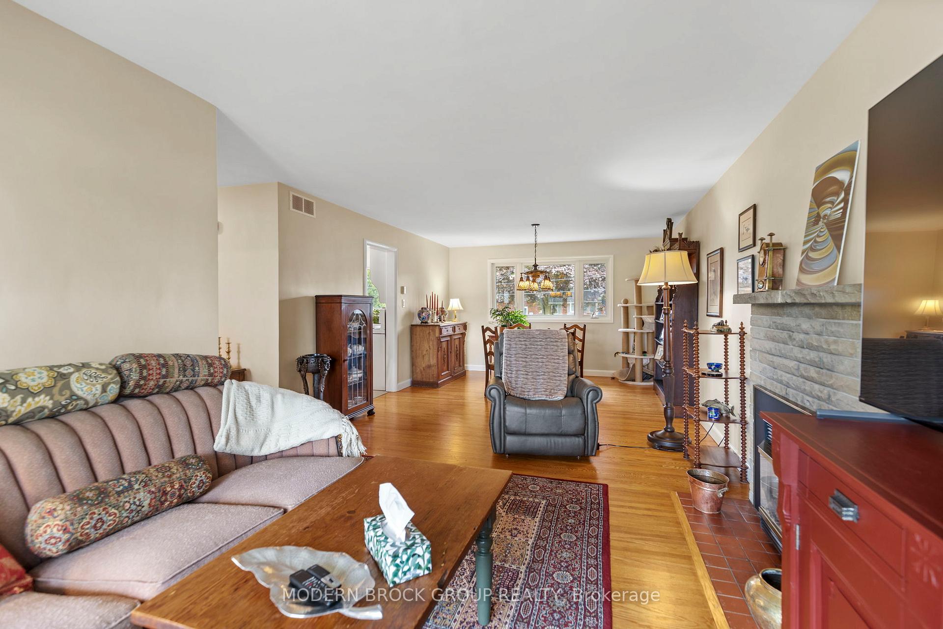Photo 18 of 758 Royal Crescent, Prescott — HOMEH