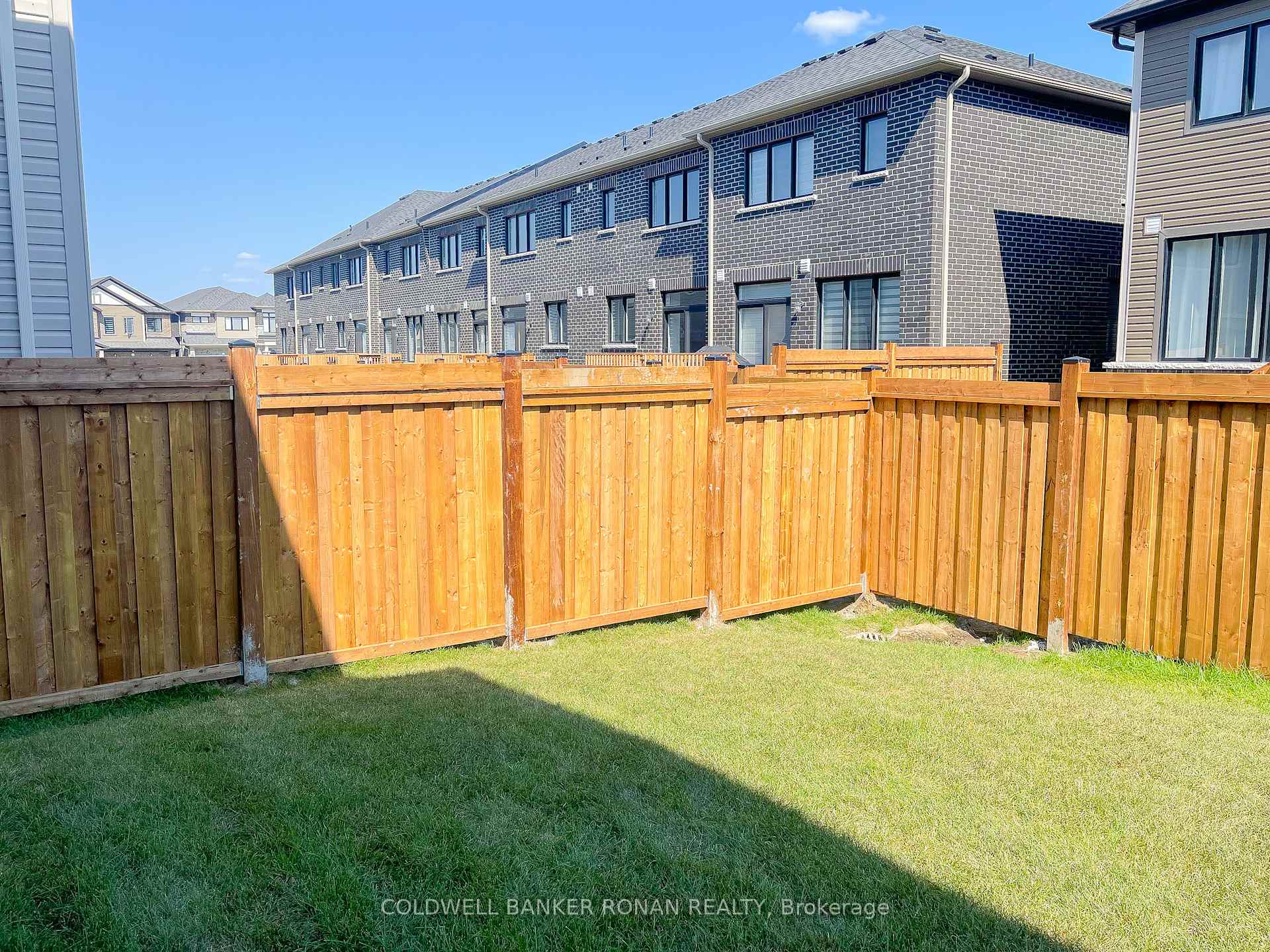 Photo 30 of 17 Milady Crescent, Barrie, Rural Barrie Southeast — HOMEH