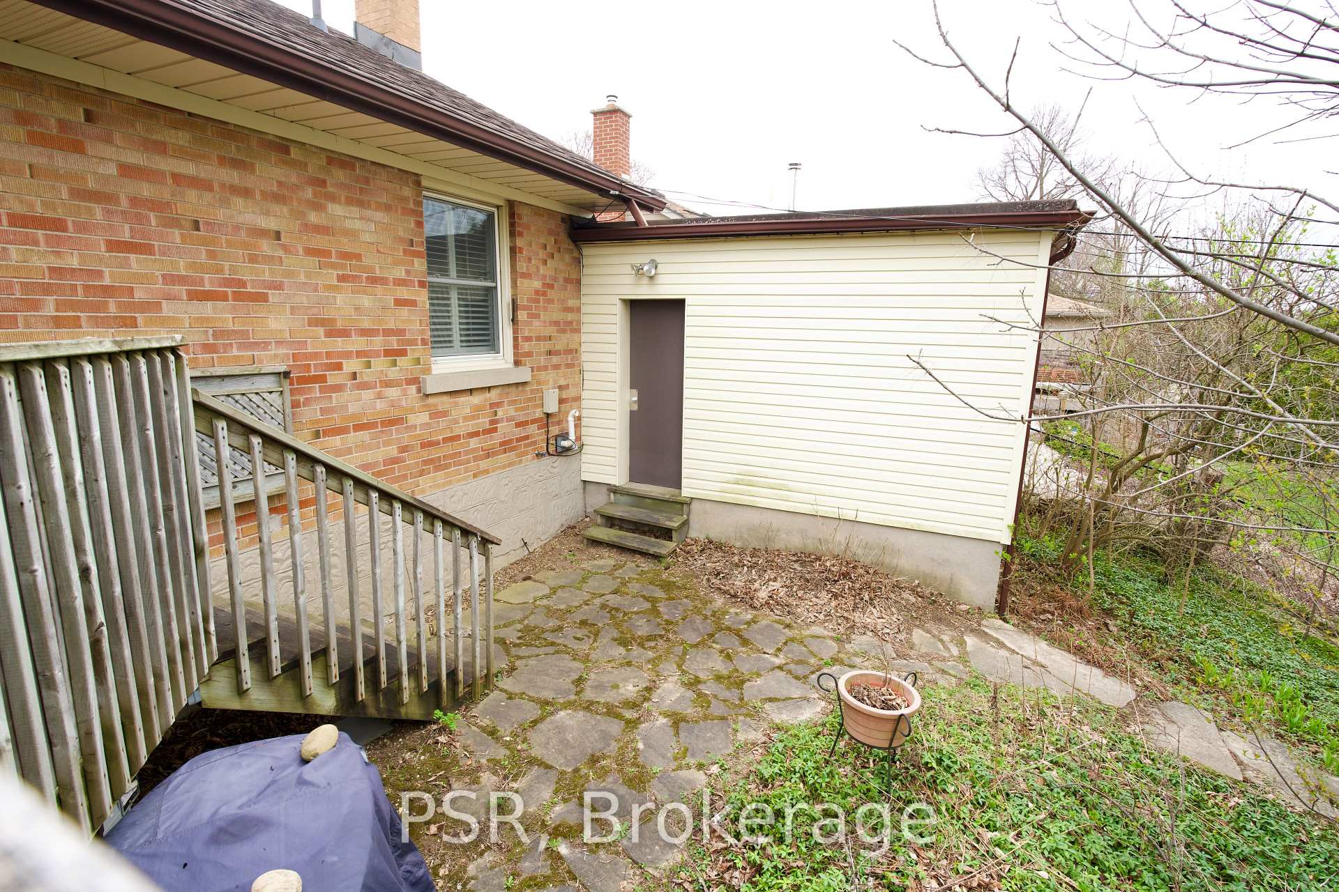 Photo 27 of 176 Rodney Street S, Waterloo — HOMEH