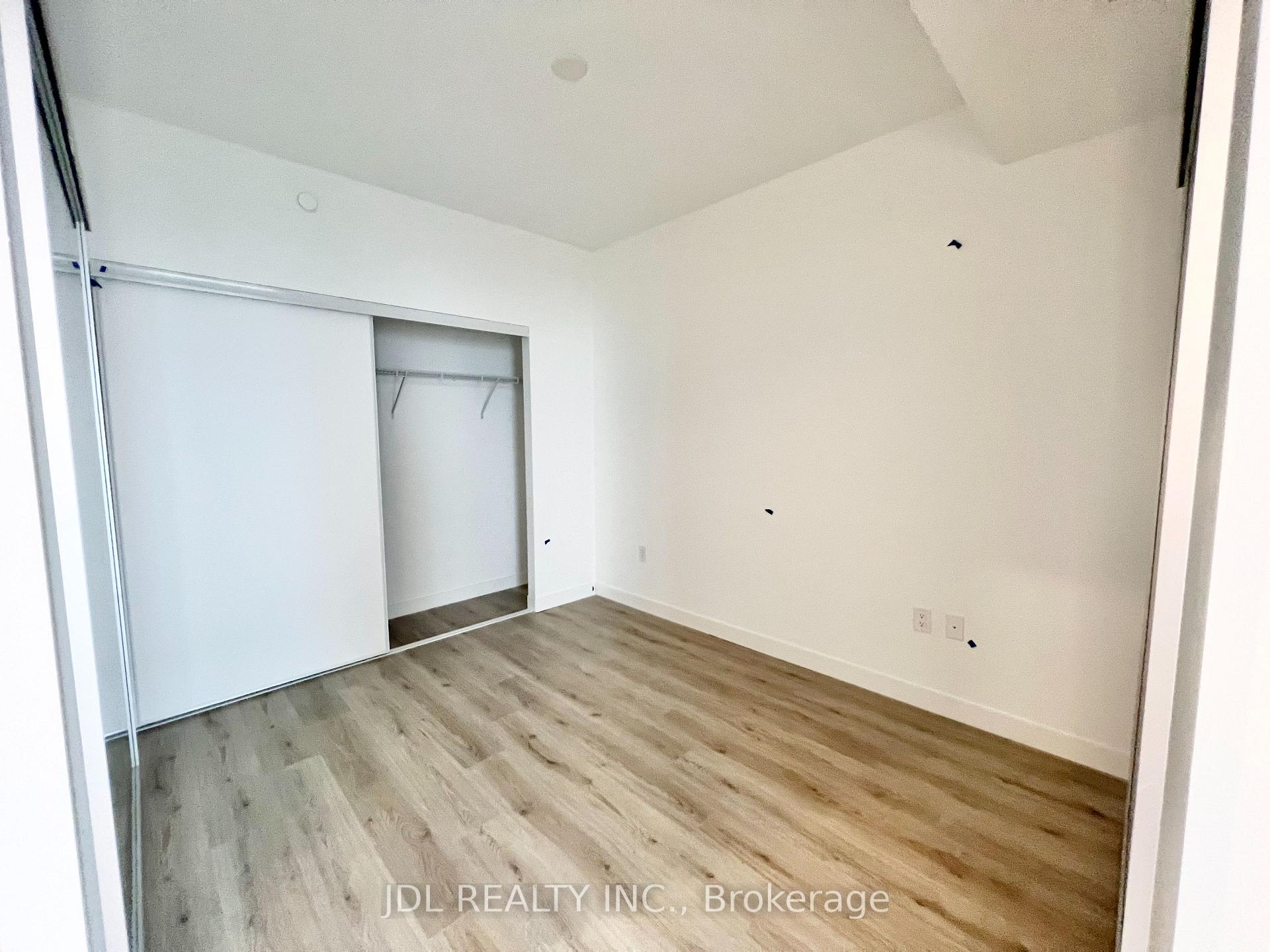 Photo 8 of Unit 4701, 395 Bloor Street E, Toronto, North St. James Town — HOMEH
