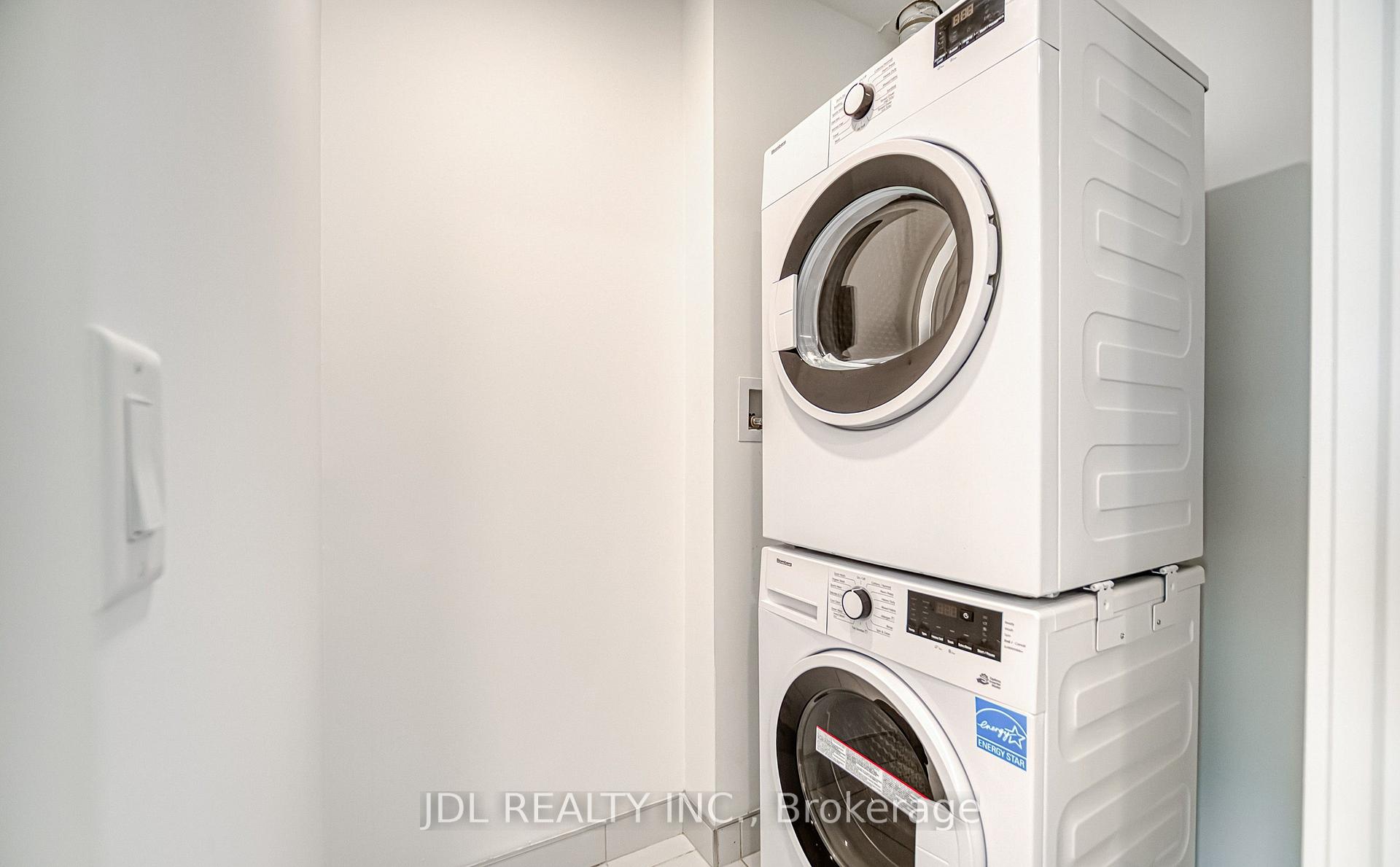 Photo 14 of Unit 4701, 395 Bloor Street E, Toronto, North St. James Town — HOMEH