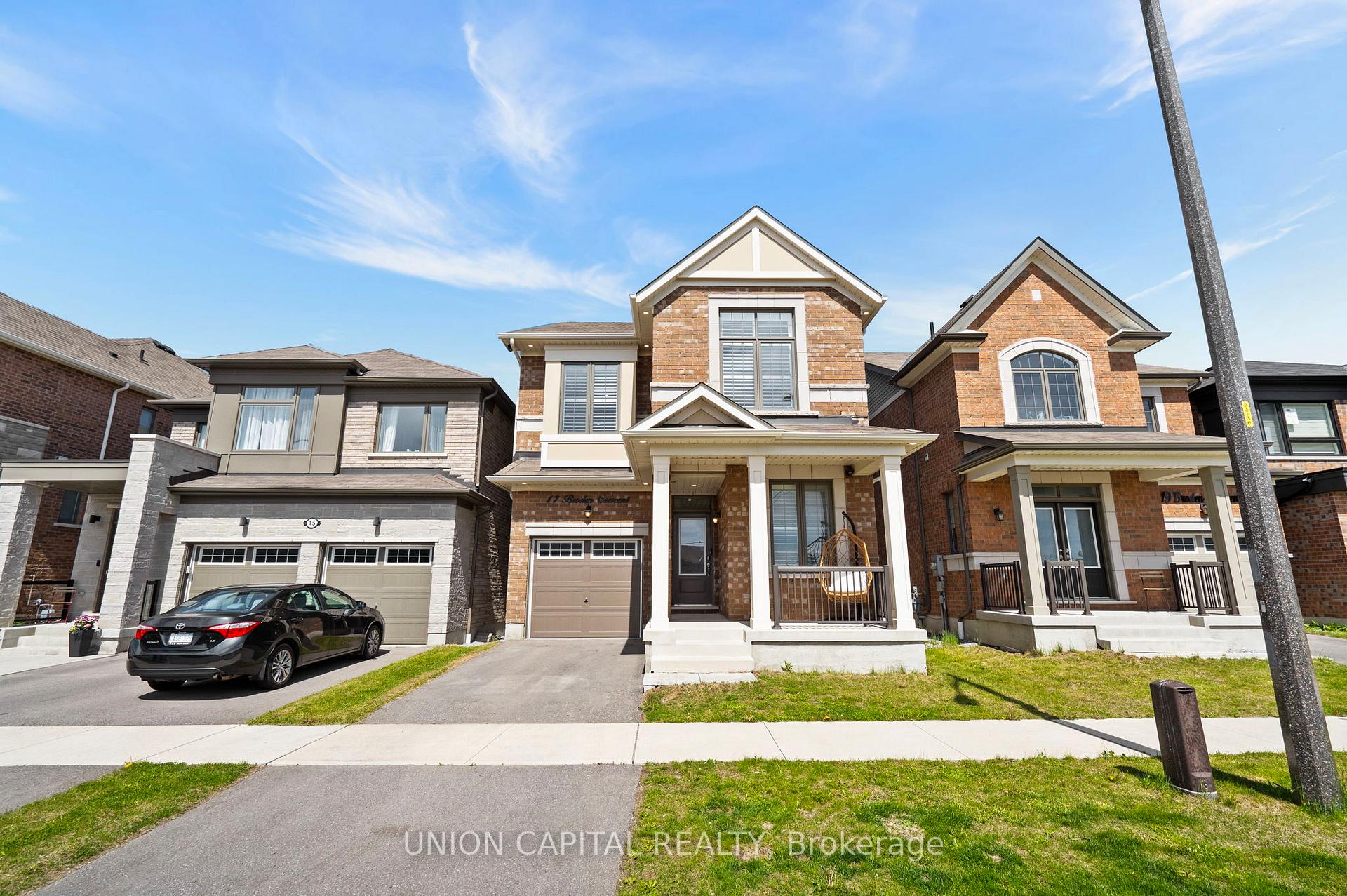 Photo 5 of 17 Broden Crescent, Whitby, Rural Whitby — HOMEH