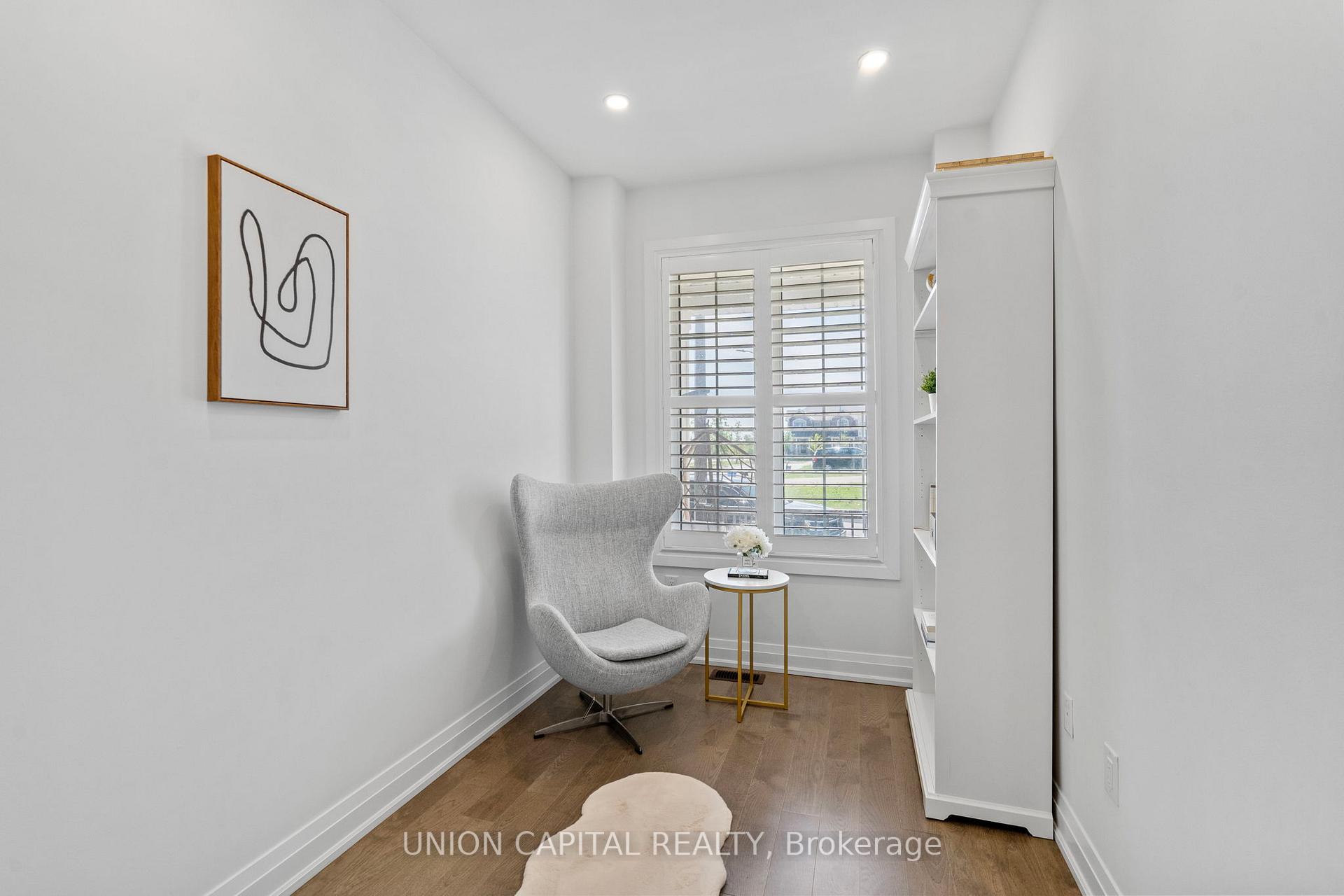 Photo 3 of 17 Broden Crescent, Whitby, Rural Whitby — HOMEH