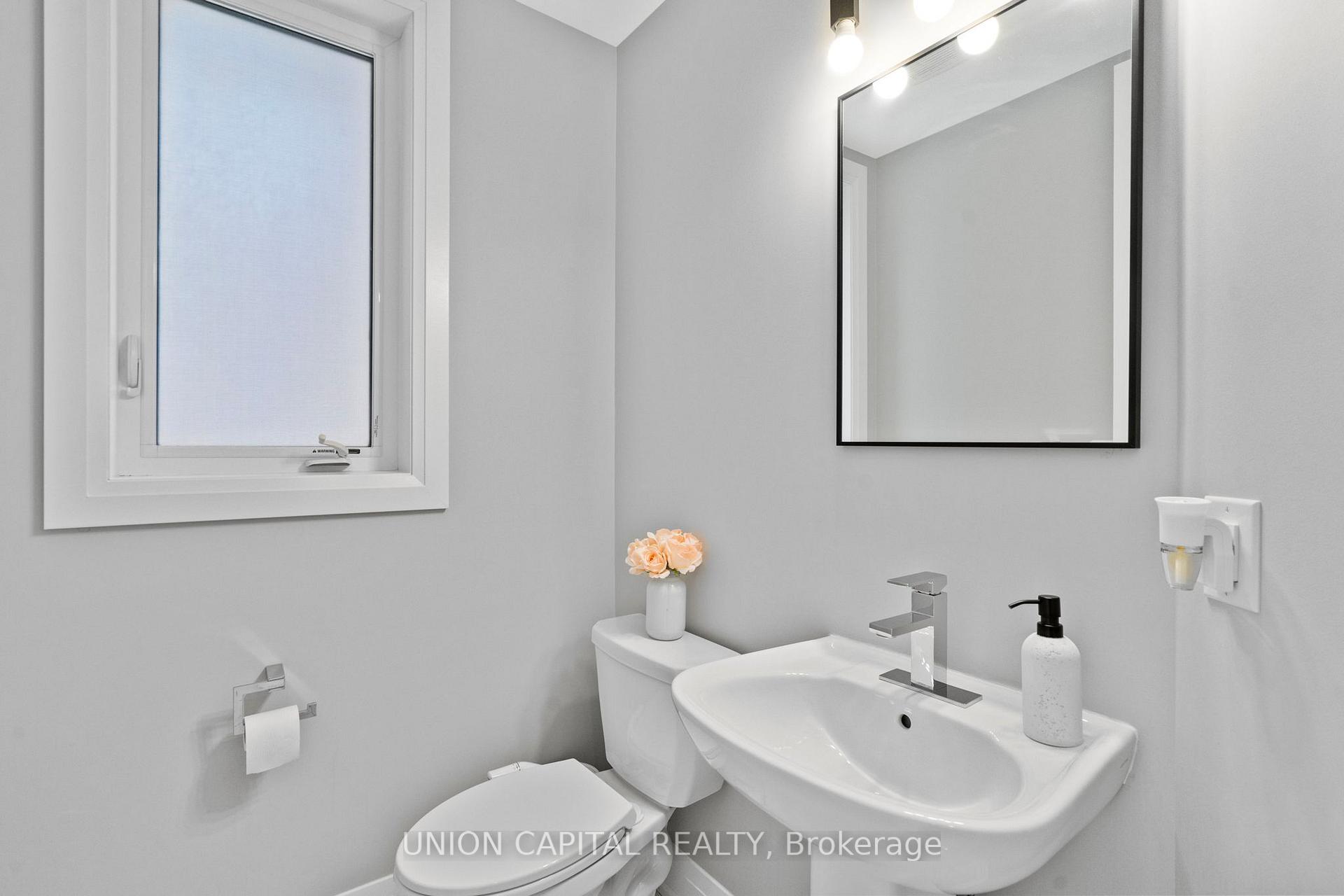 Photo 16 of 17 Broden Crescent, Whitby, Rural Whitby — HOMEH
