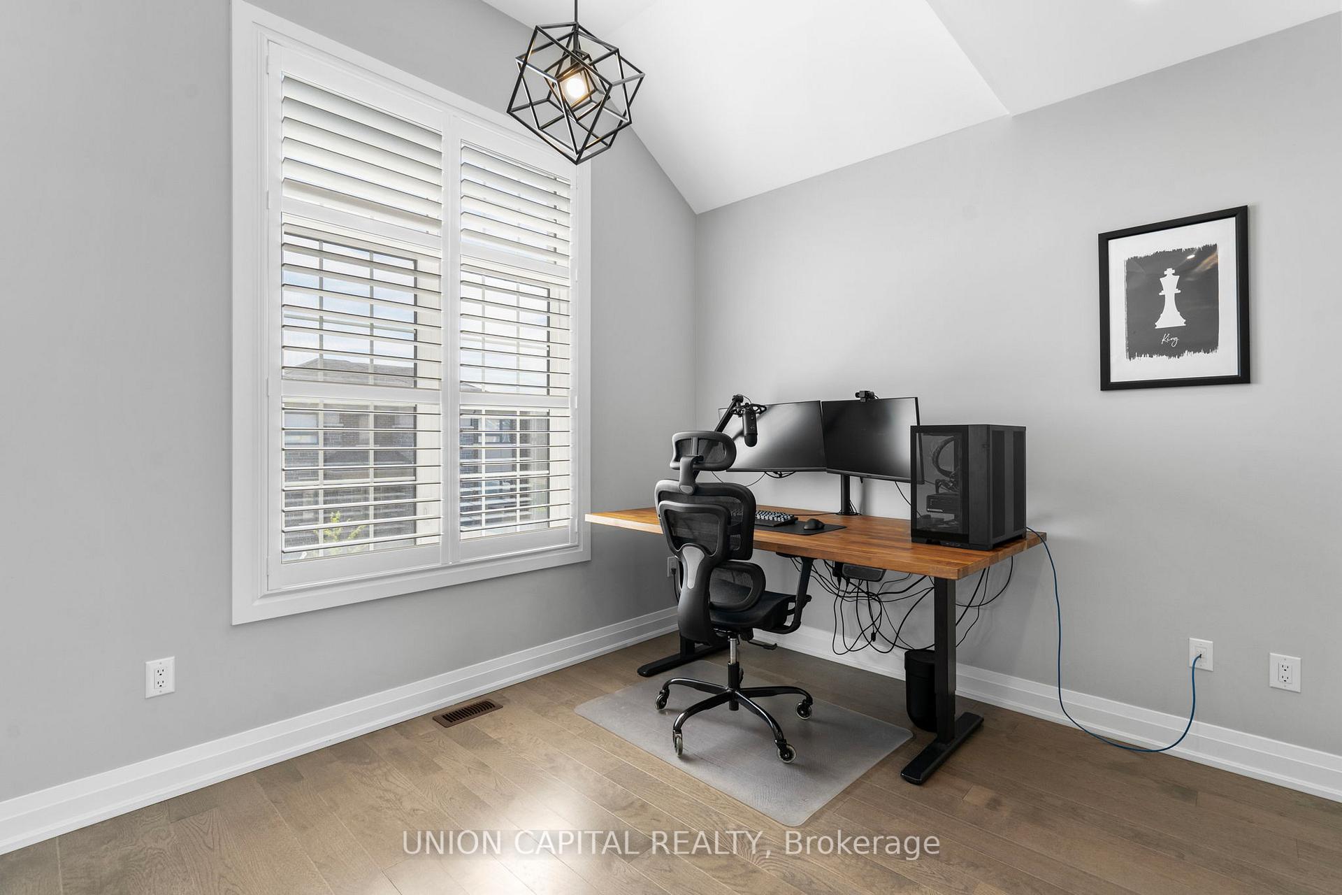 Photo 33 of 17 Broden Crescent, Whitby, Rural Whitby — HOMEH