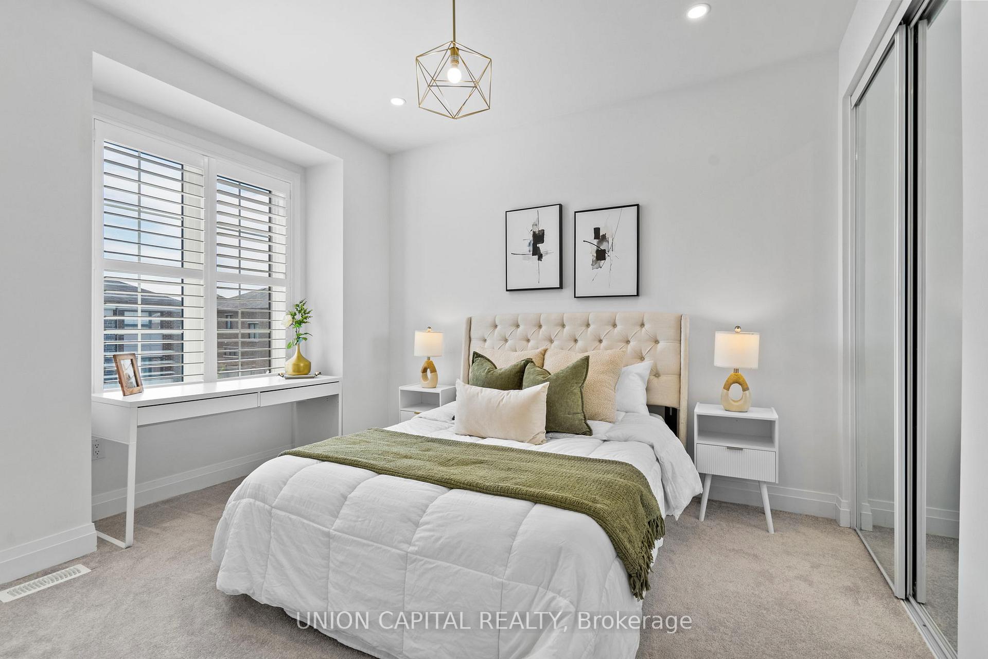 Photo 36 of 17 Broden Crescent, Whitby, Rural Whitby — HOMEH