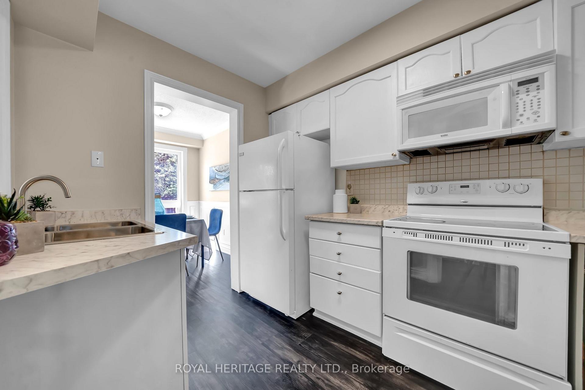 Photo 15 of 130 Brownstone Crescent, Clarington, Courtice — HOMEH