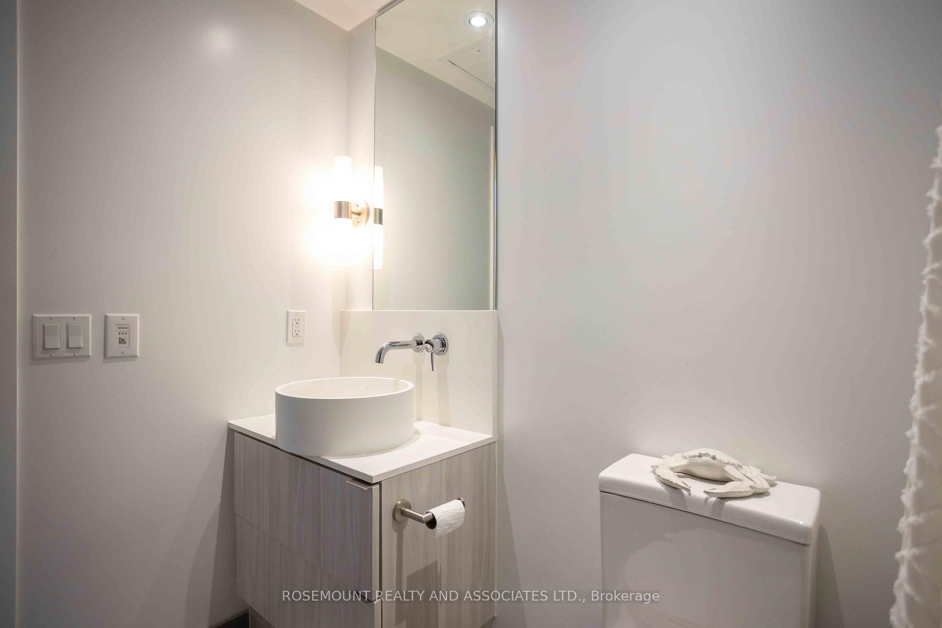 Photo 23 of Unit 712, 161 Roehampton Avenue, Toronto, Mount Pleasant West — HOMEH
