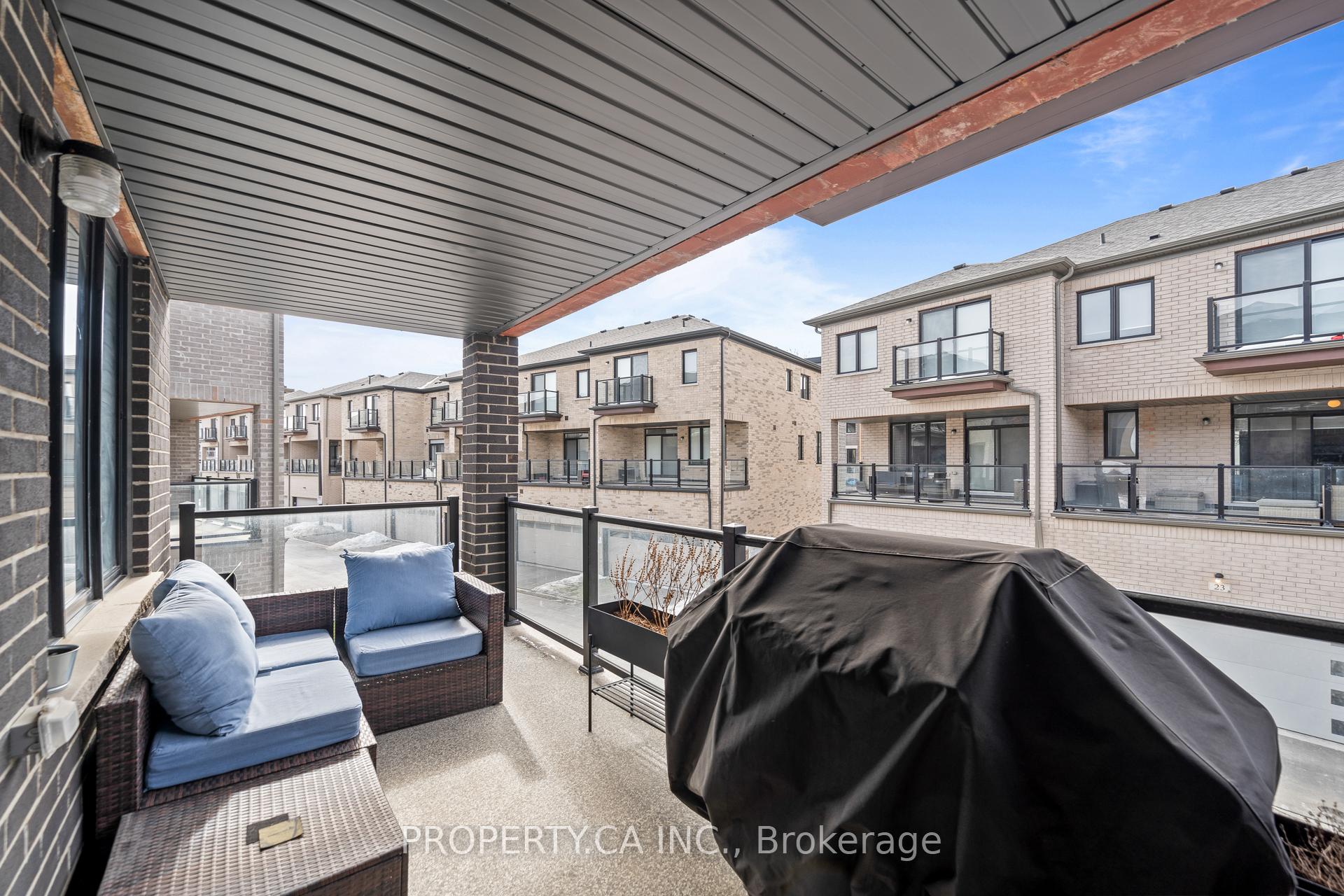 Photo 13 of 24 Dockside Way W, Whitby, Port Whitby — HOMEH
