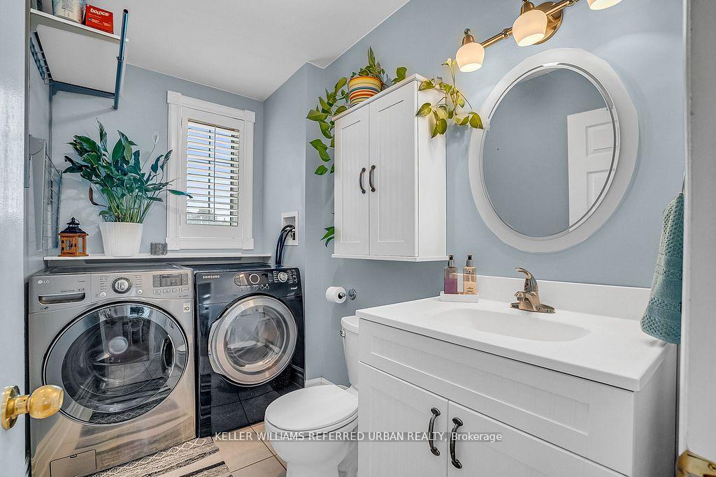 Photo 15 of 5 Donora Drive, Toronto, Crescent Town — HOMEH