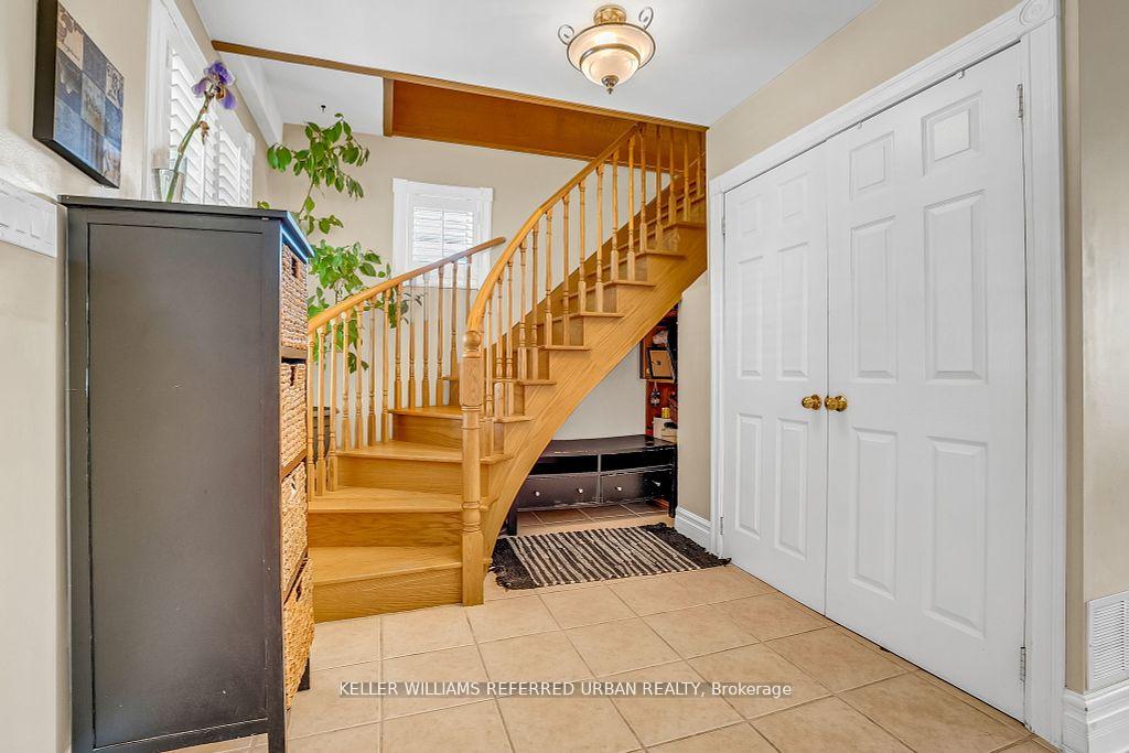Photo 14 of 5 Donora Drive, Toronto, Crescent Town — HOMEH