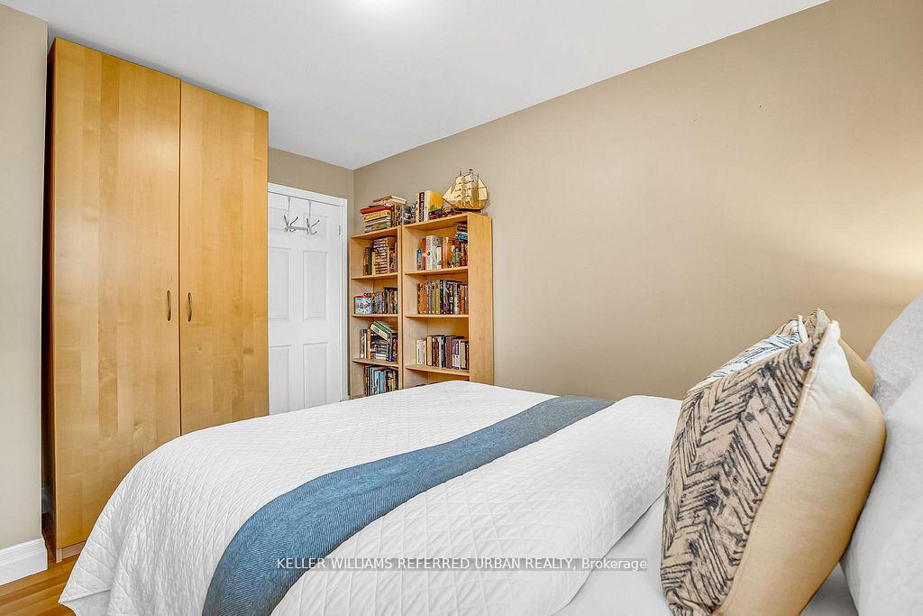 Photo 34 of 5 Donora Drive, Toronto, Crescent Town — HOMEH