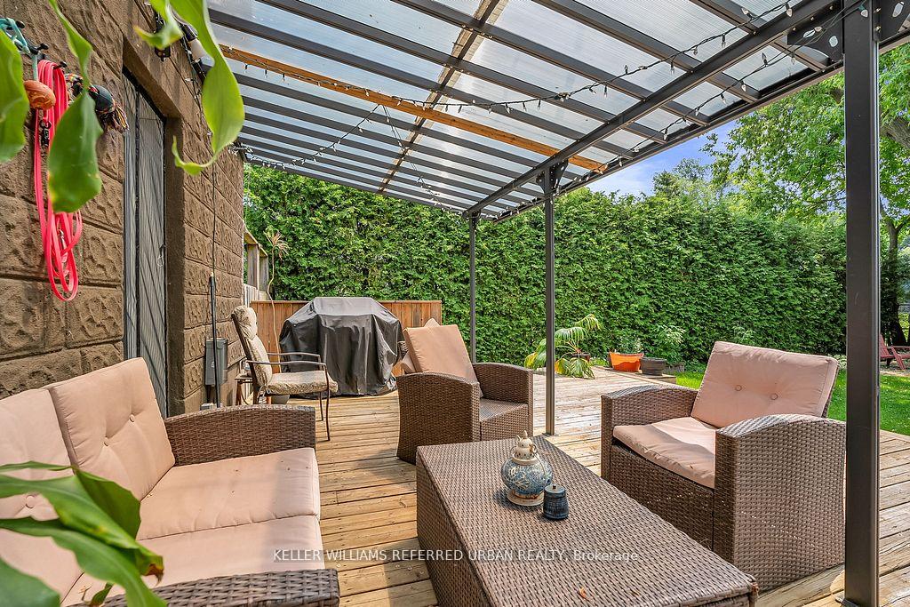 Photo 36 of 5 Donora Drive, Toronto, Crescent Town — HOMEH