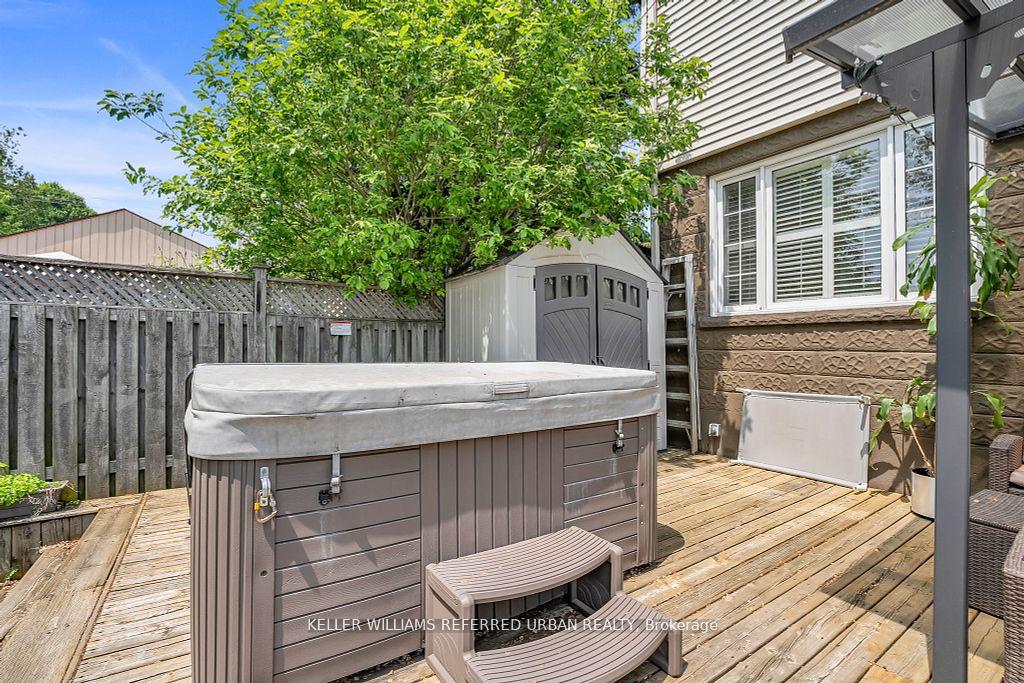 Photo 42 of 5 Donora Drive, Toronto, Crescent Town — HOMEH