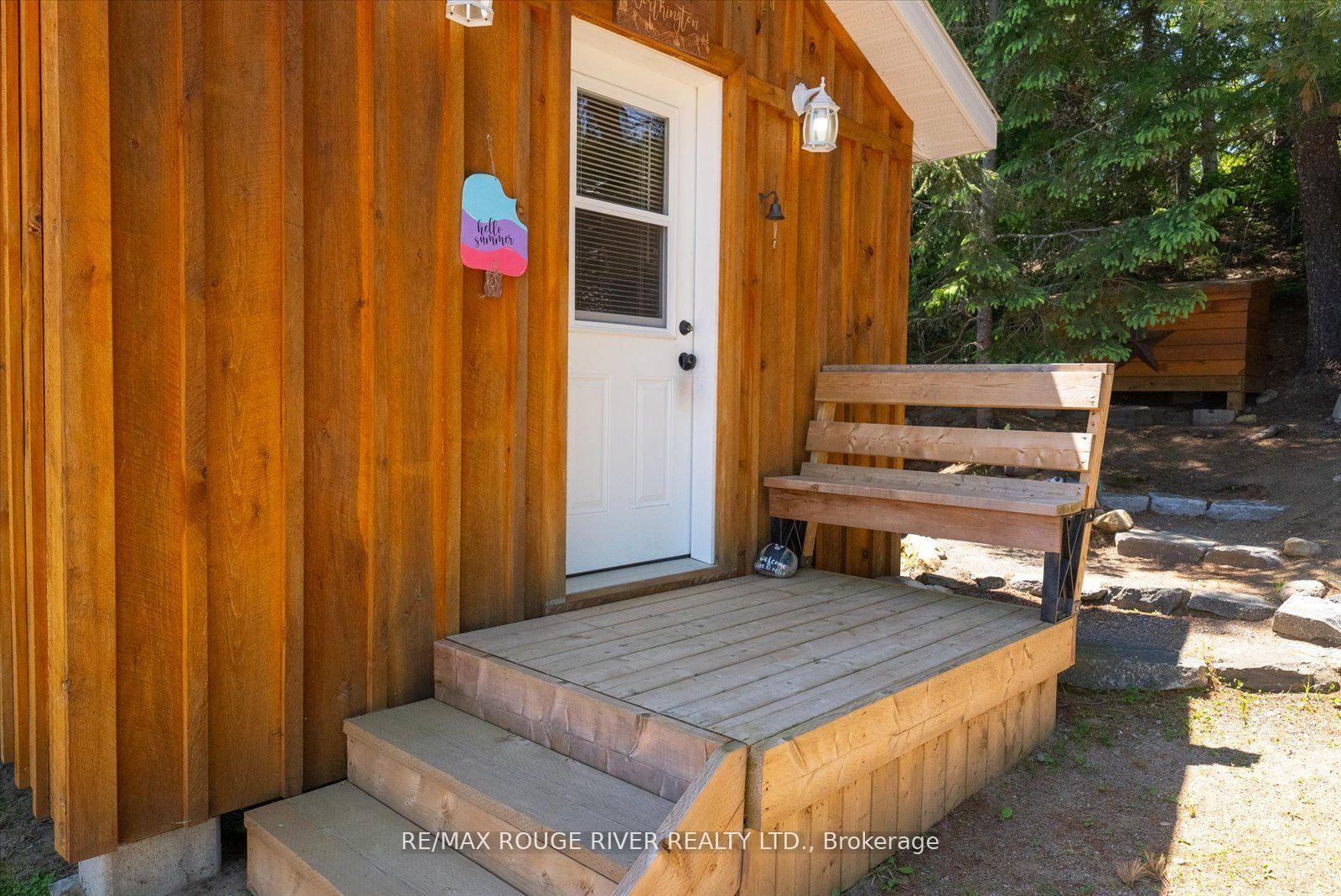 Photo 3 of 214B Centre Road, Hastings Highlands, McClure Ward — HOMEH