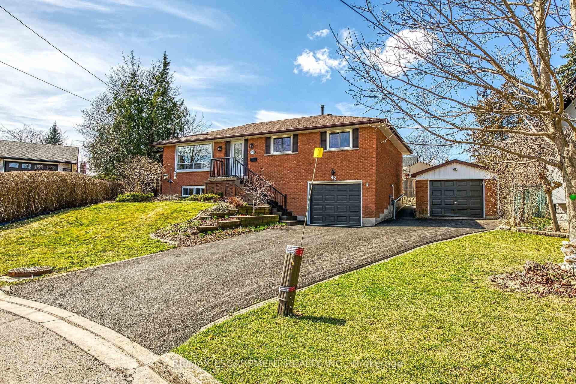Photo 14 of 49 Laird Street, Haldimand — HOMEH