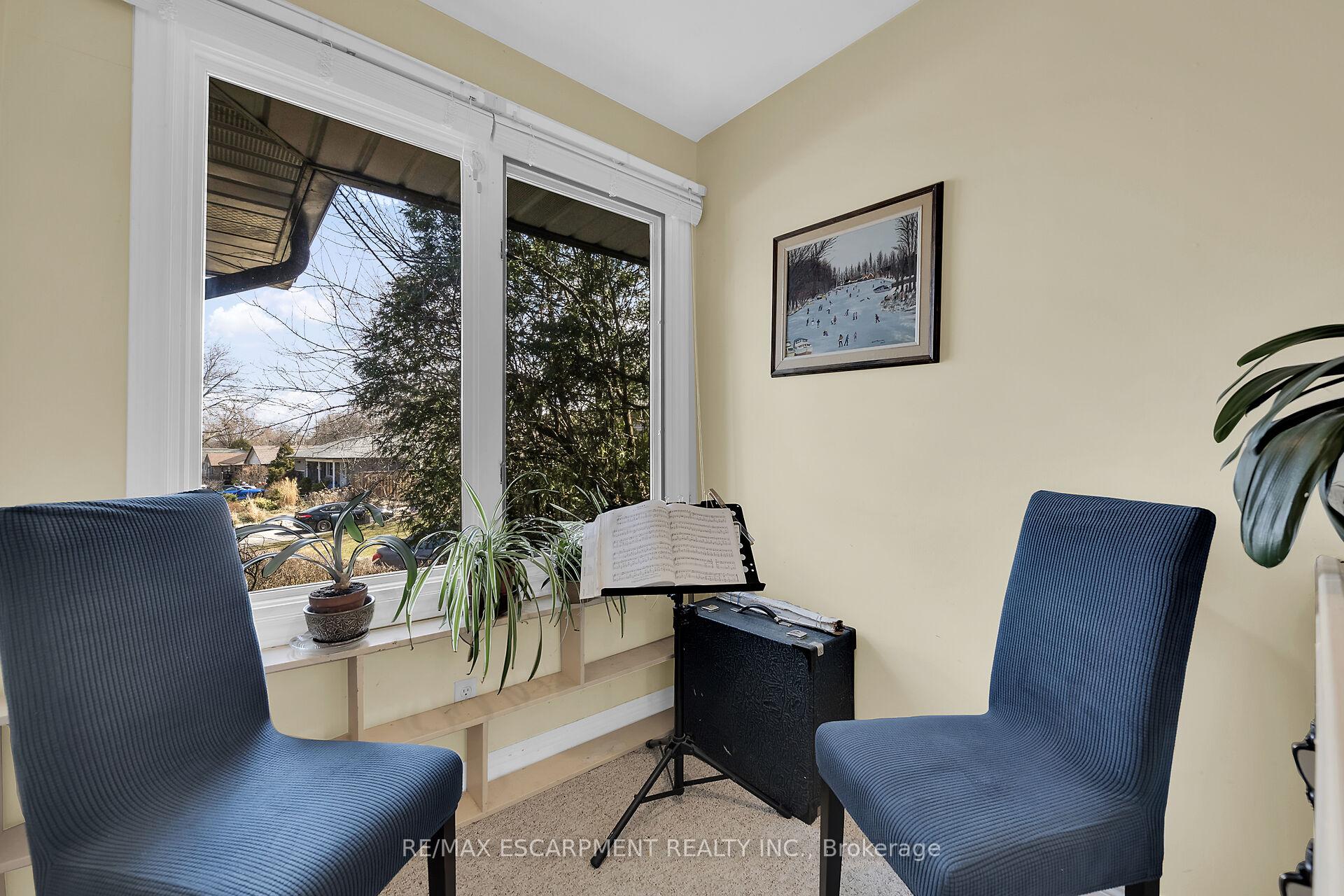 Photo 26 of 49 Laird Street, Haldimand — HOMEH