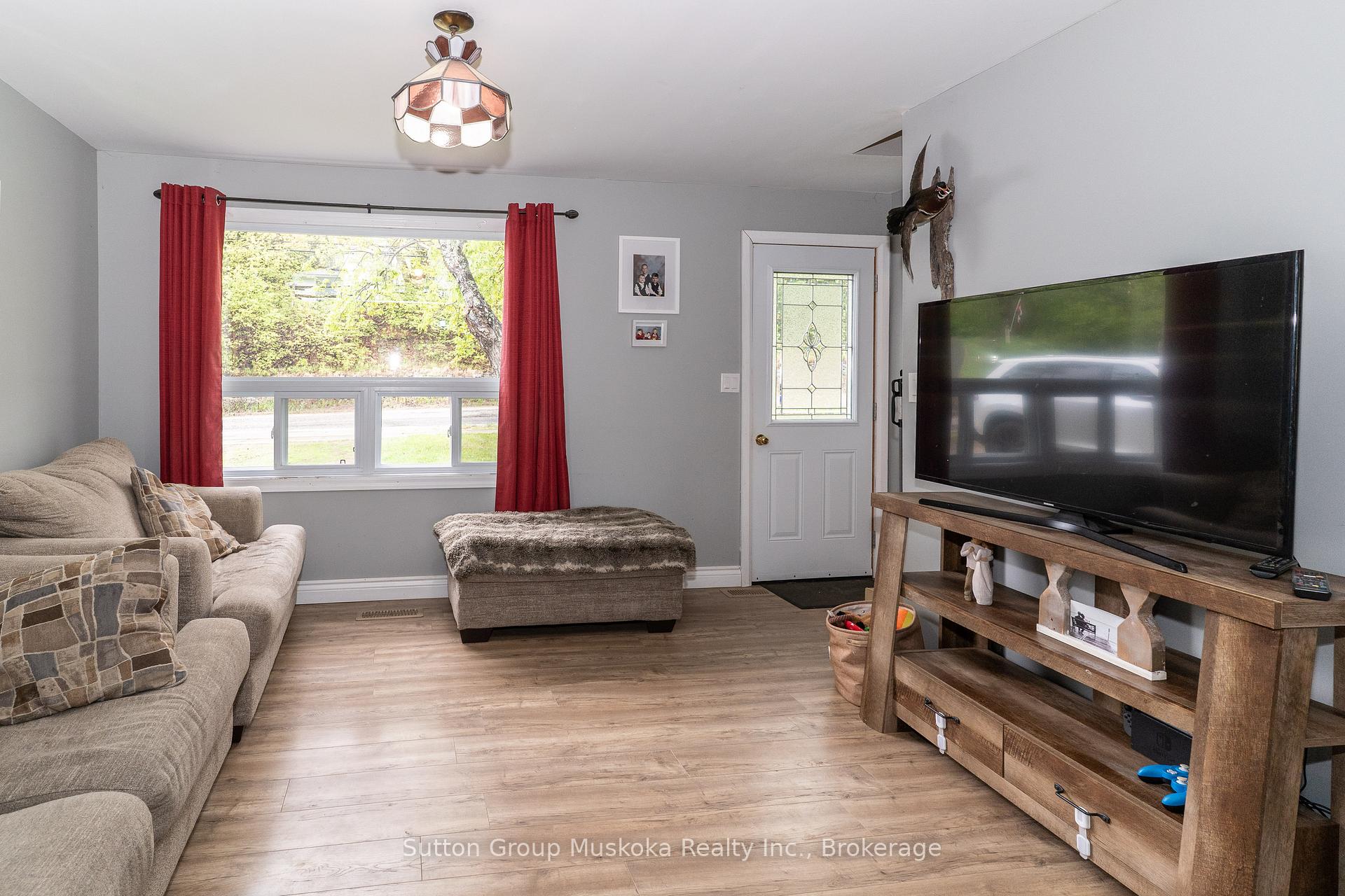 Photo 2 of 221 yonge Street S, Burk's Falls — HOMEH
