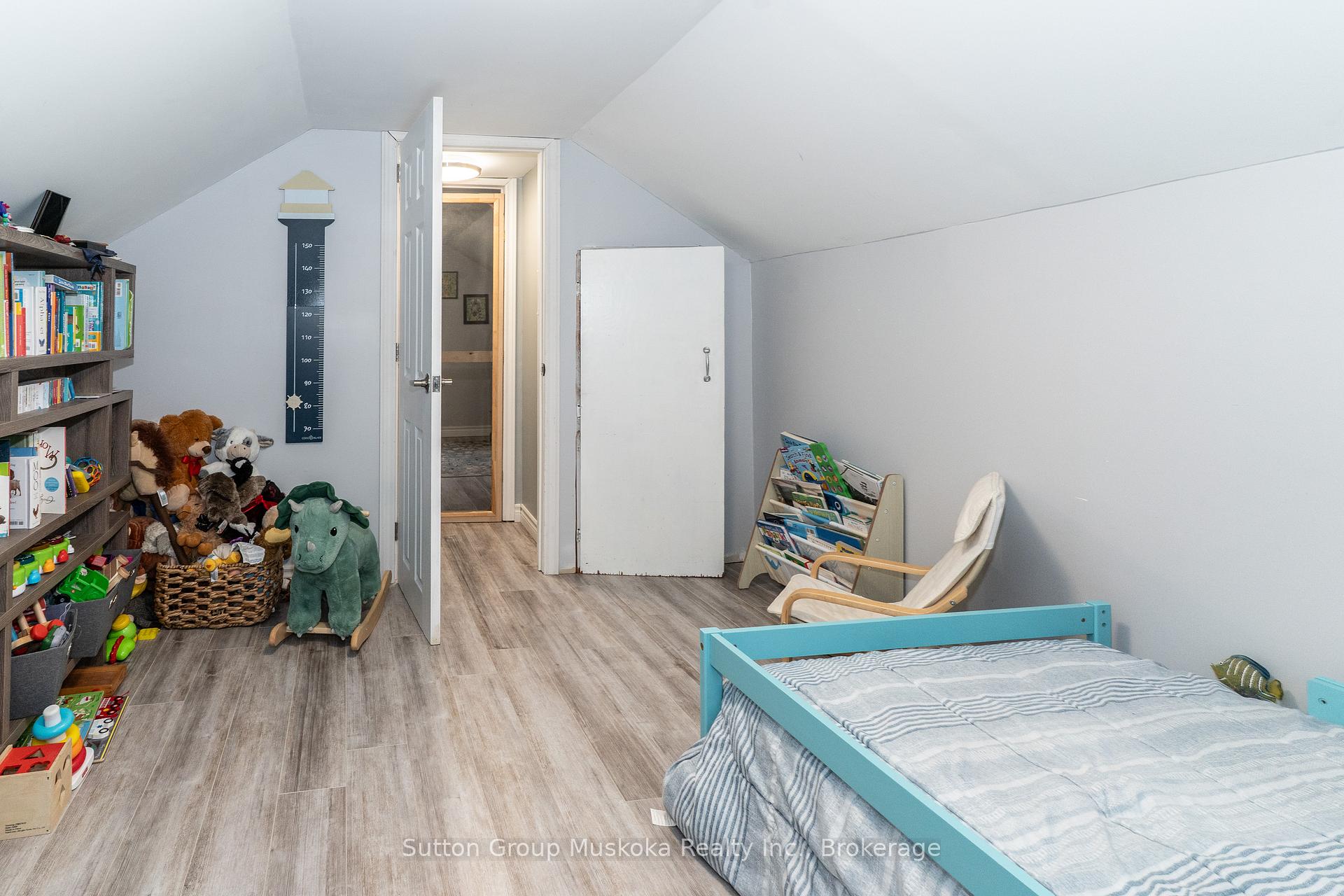 Photo 18 of 221 yonge Street S, Burk's Falls — HOMEH