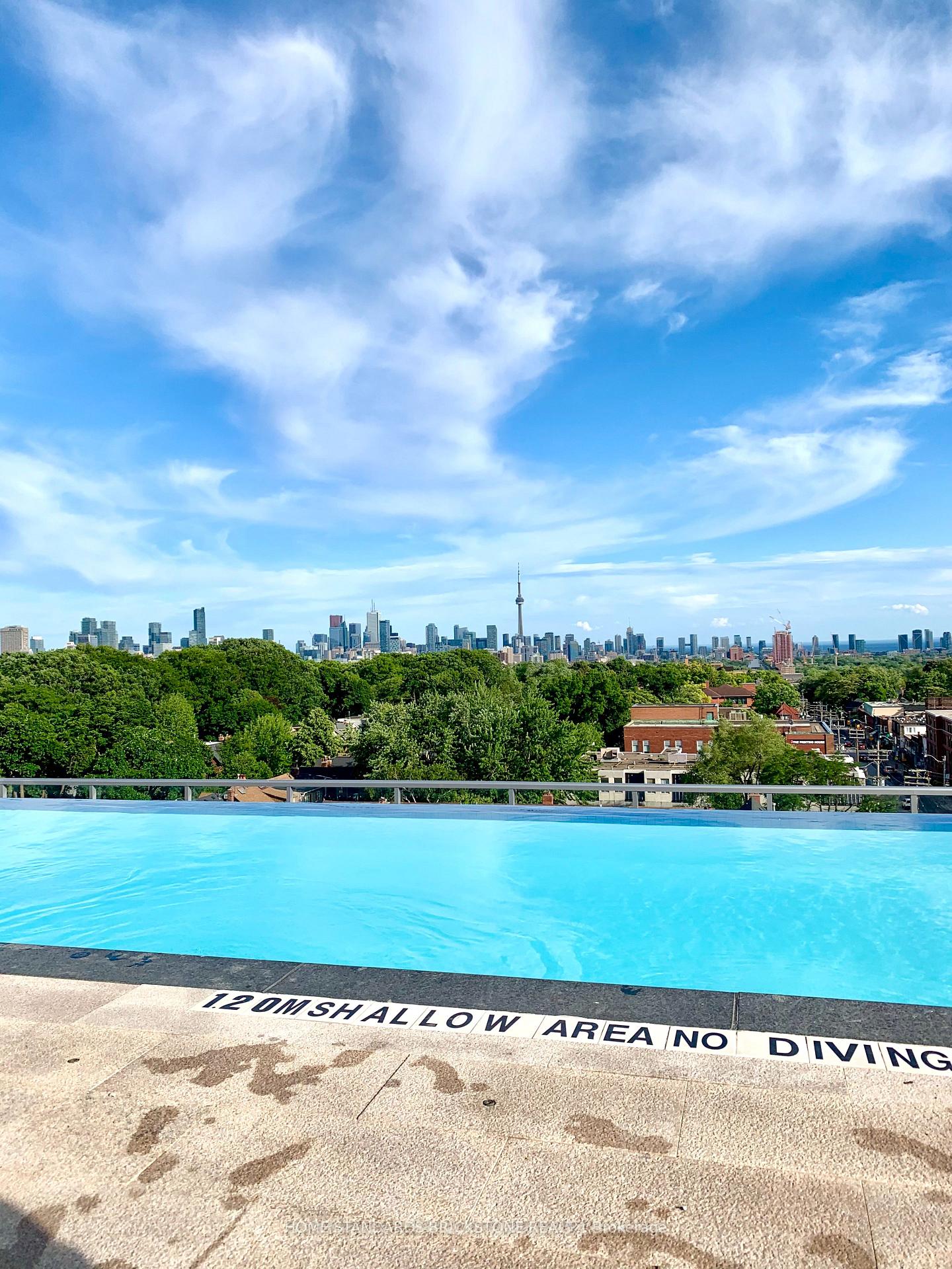 Photo 5 of Unit 1810, 501 St.Clair Avenue W, Toronto, Forest Hill South — HOMEH