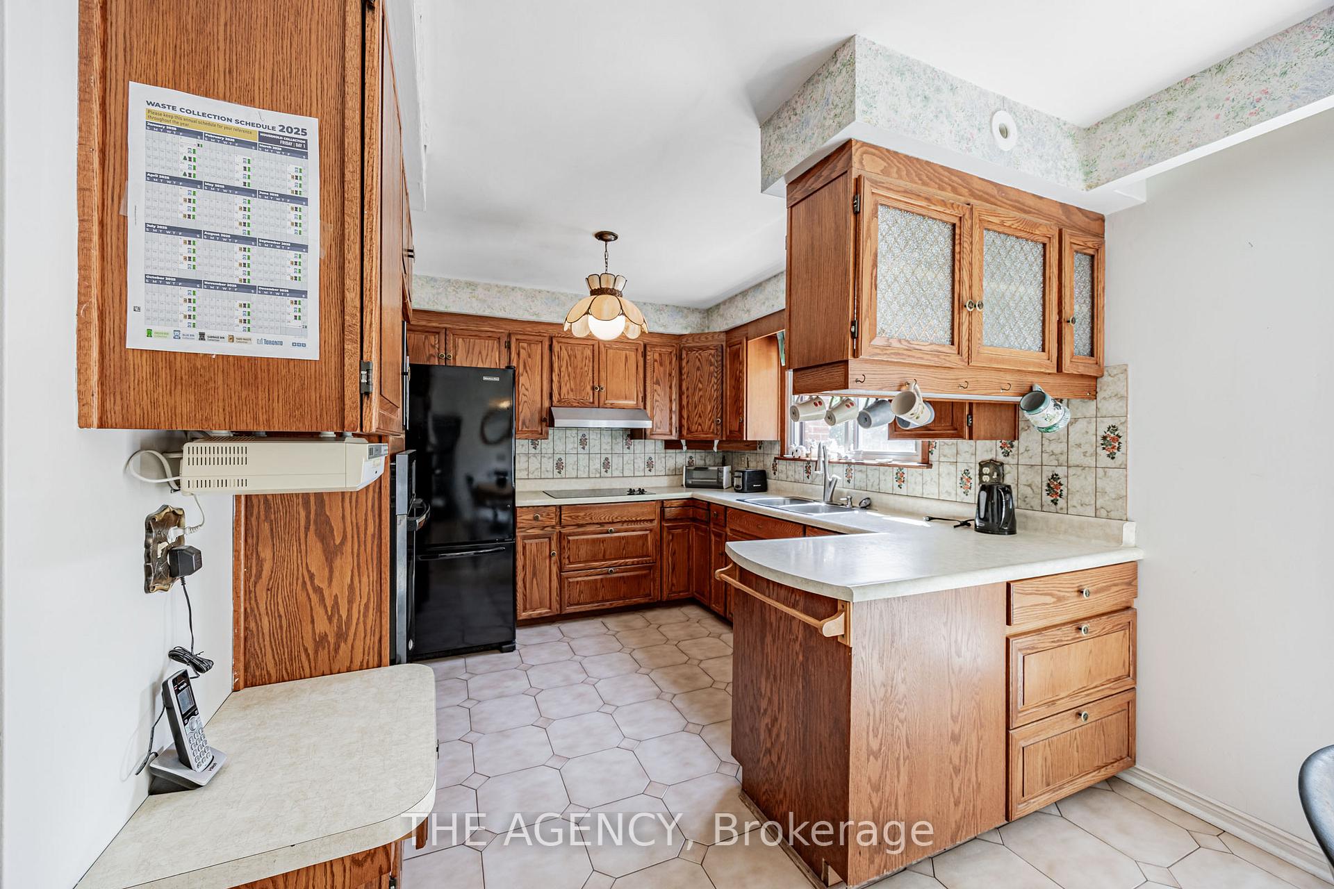 Photo 19 of 53 Stanland Drive, Scarborough, Scarborough Village — HOMEH