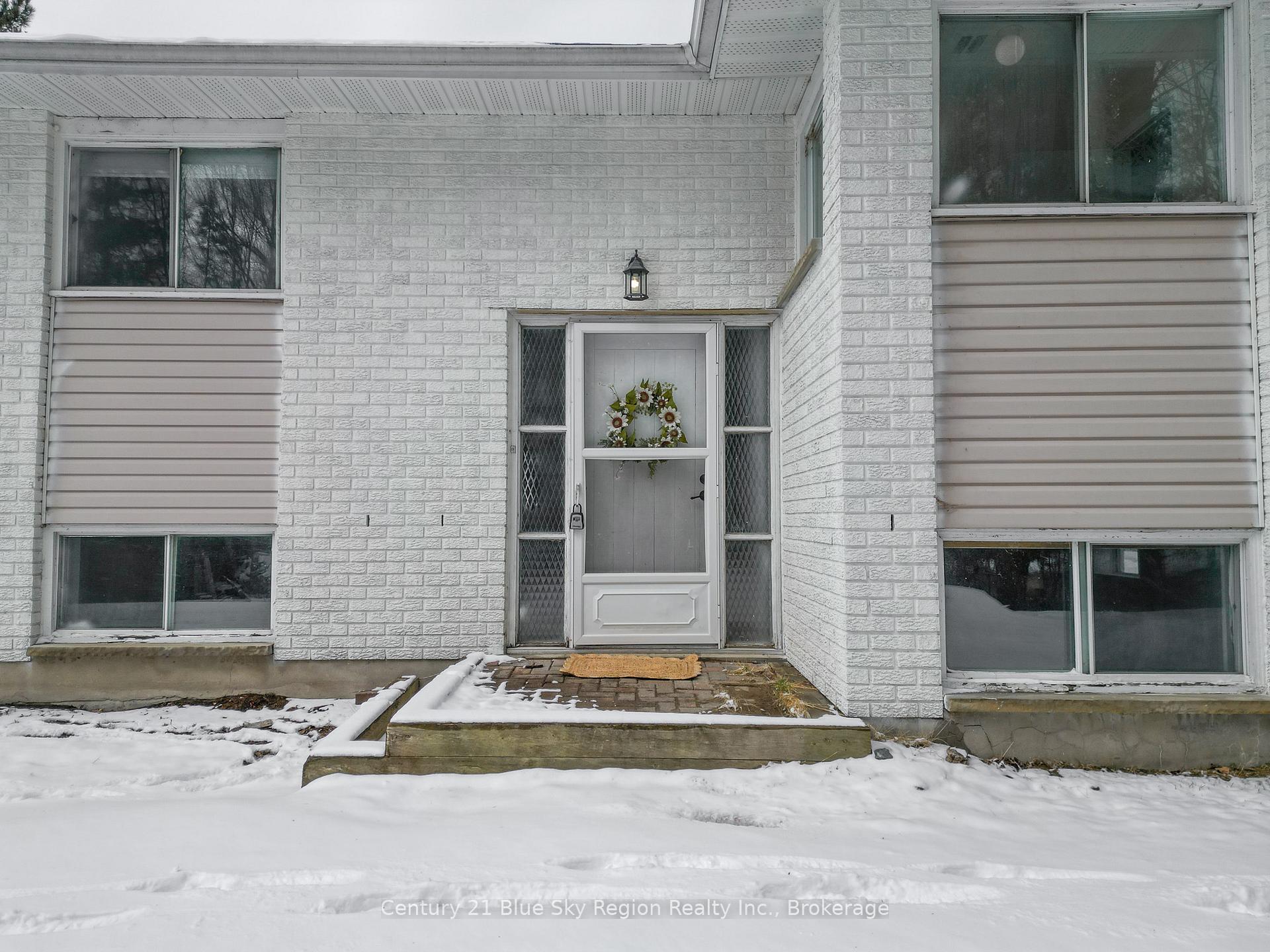Photo 8 of 828 Highway 94, East Ferris, Corbeil — HOMEH